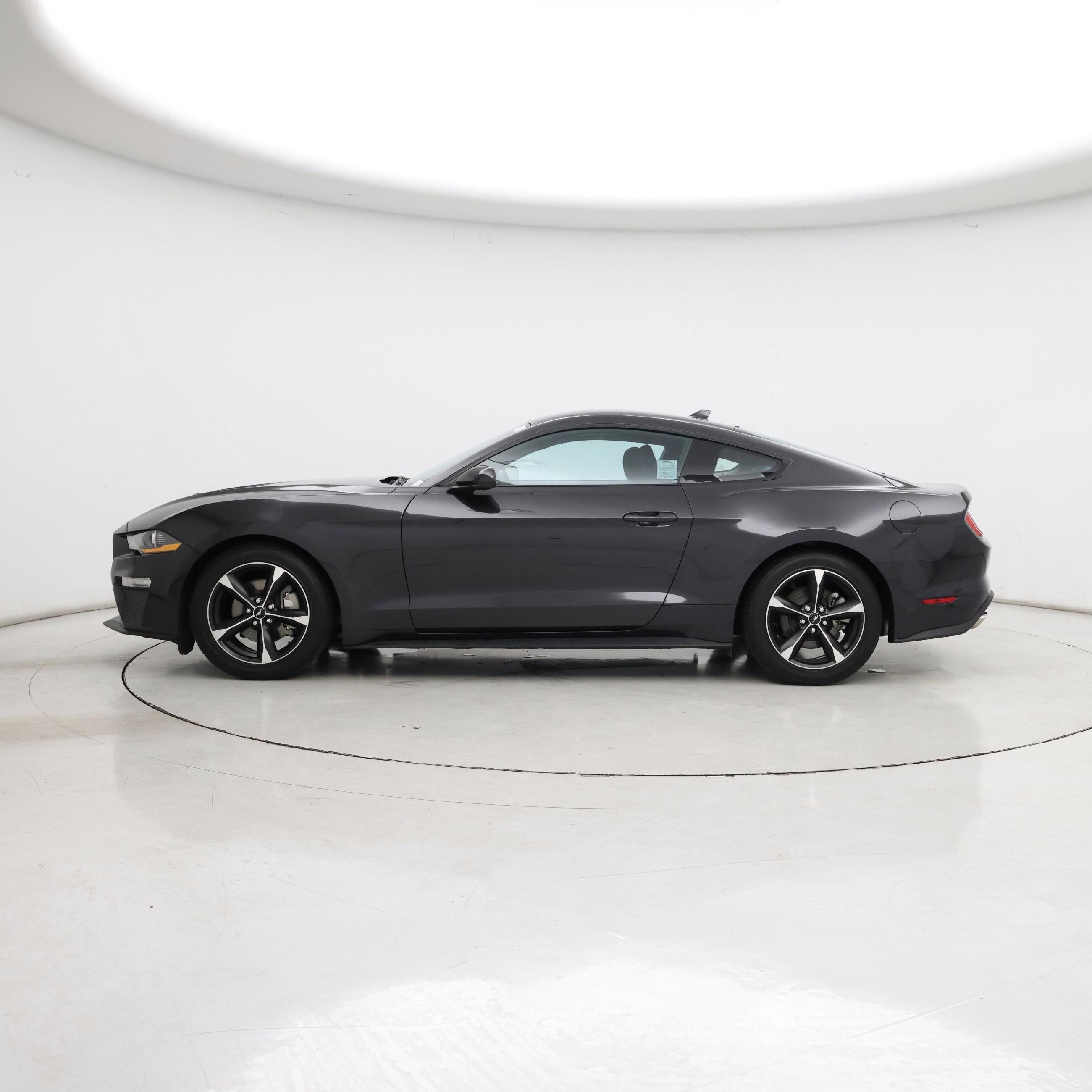 Thumbnail: 2022 Ford Mustang - 3