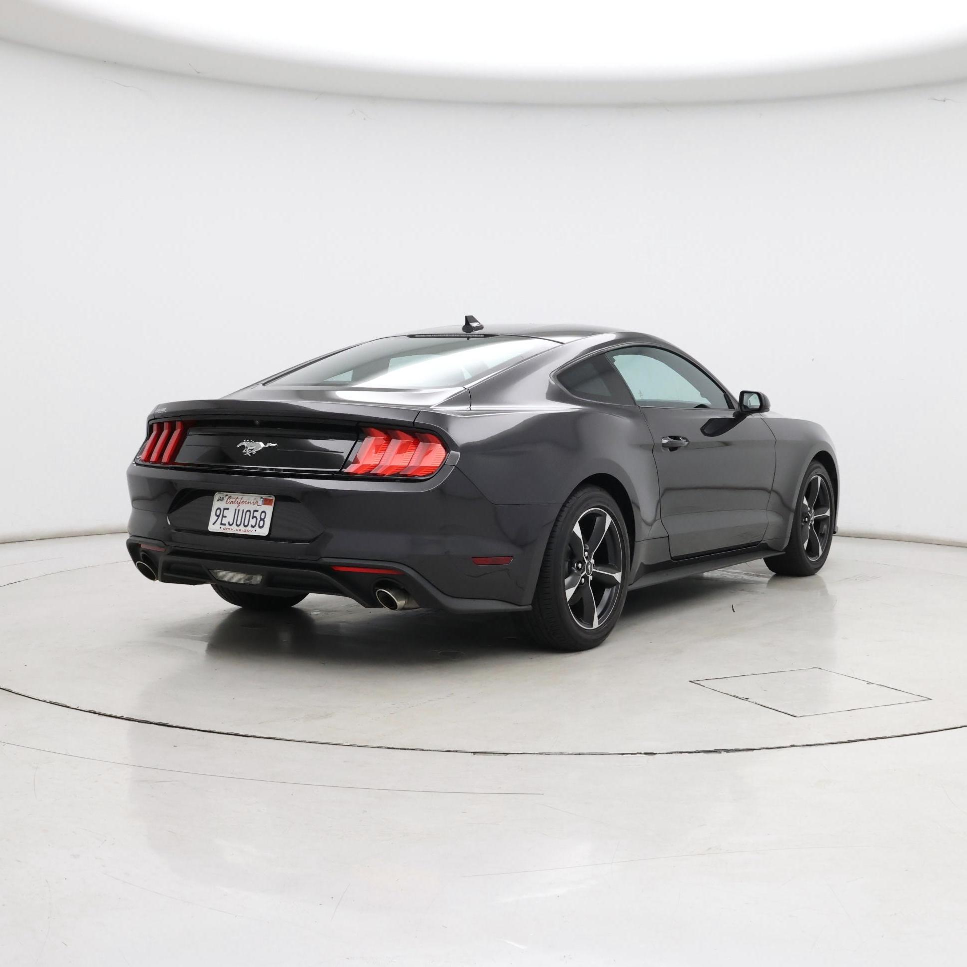 Thumbnail: 2022 Ford Mustang - 8