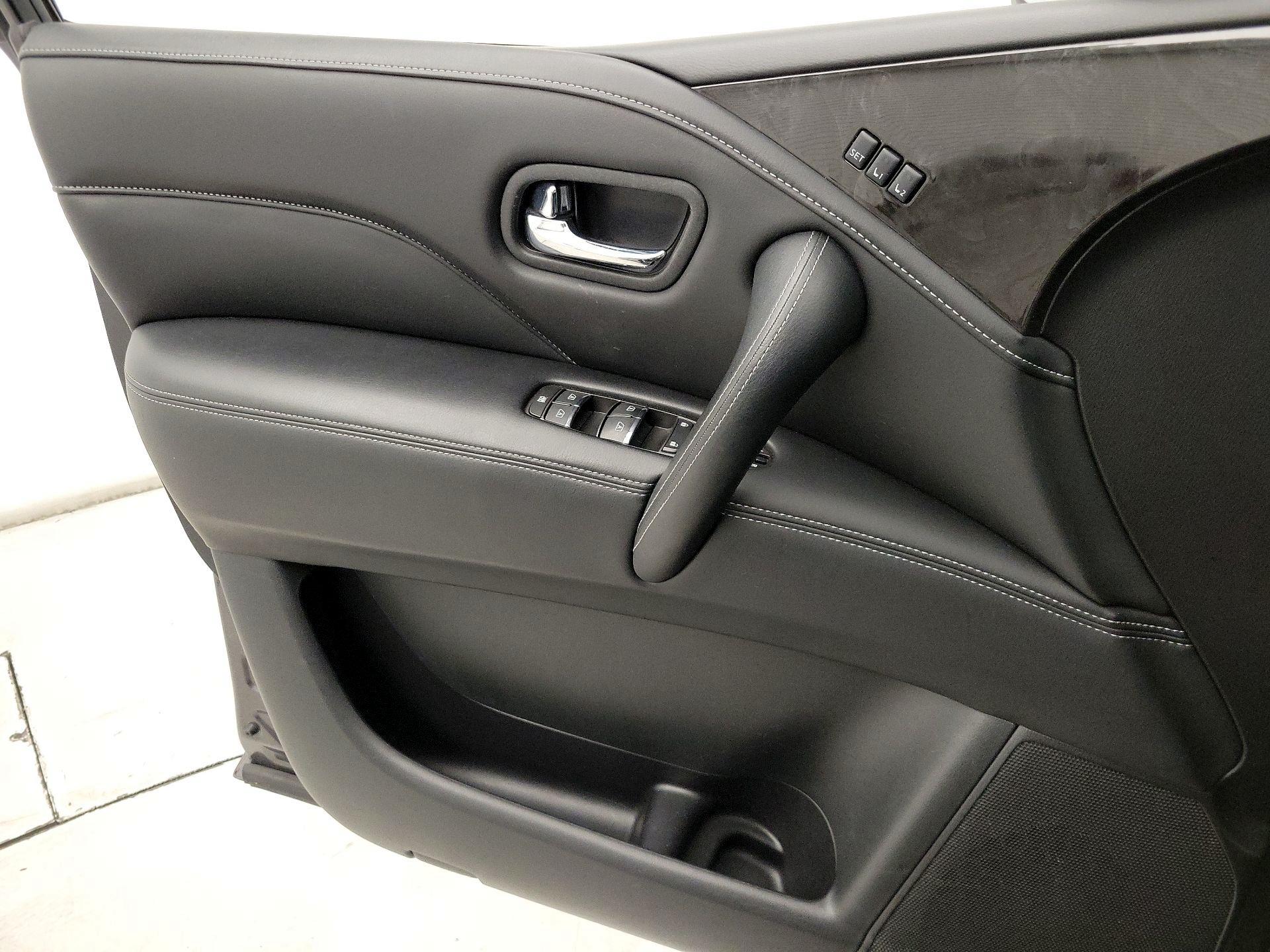 Thumbnail: 2024 INFINITI QX80 - 12