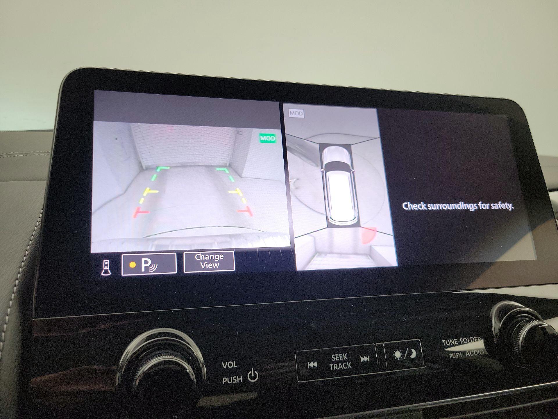 Thumbnail: 2024 INFINITI QX80 - 15