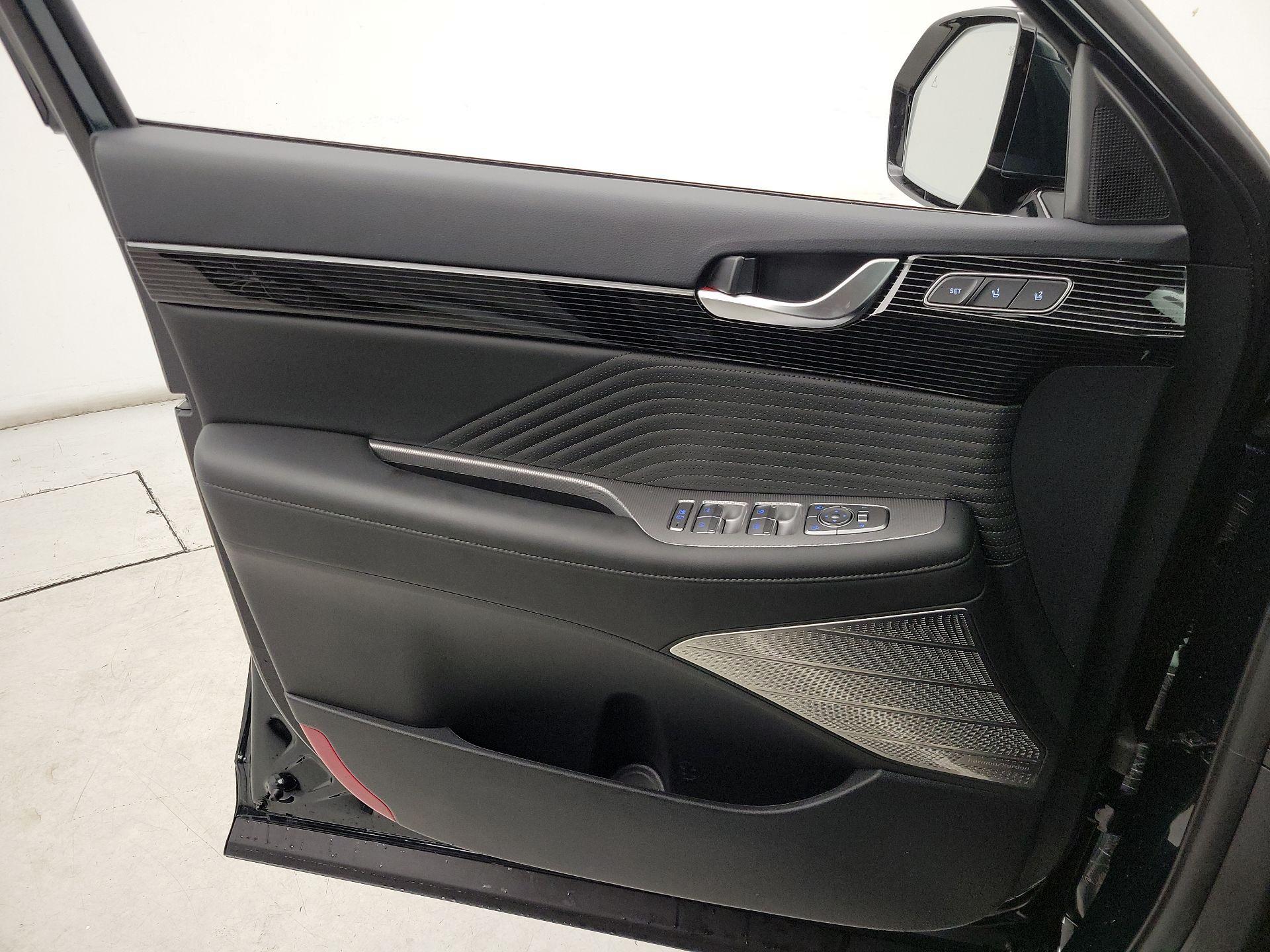 Thumbnail: 2025 Hyundai Palisade - 12