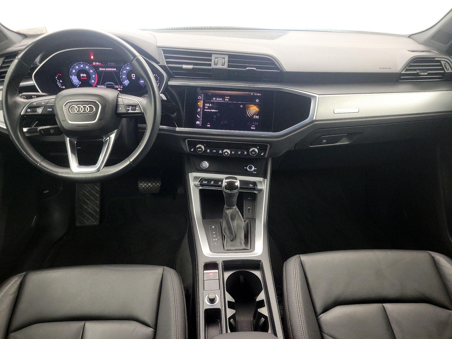 Thumbnail: 2020 Audi Q3 - 9