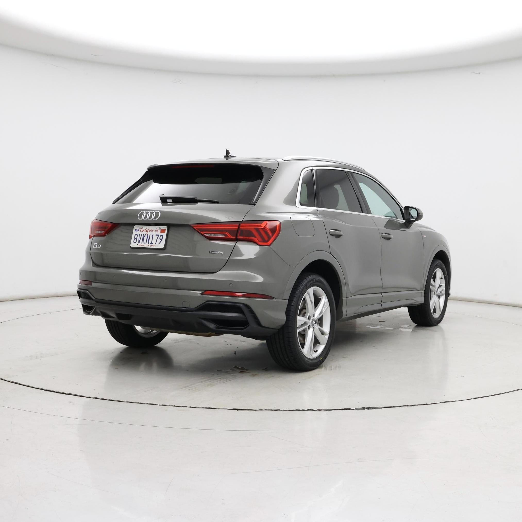 Thumbnail: 2020 Audi Q3 - 8