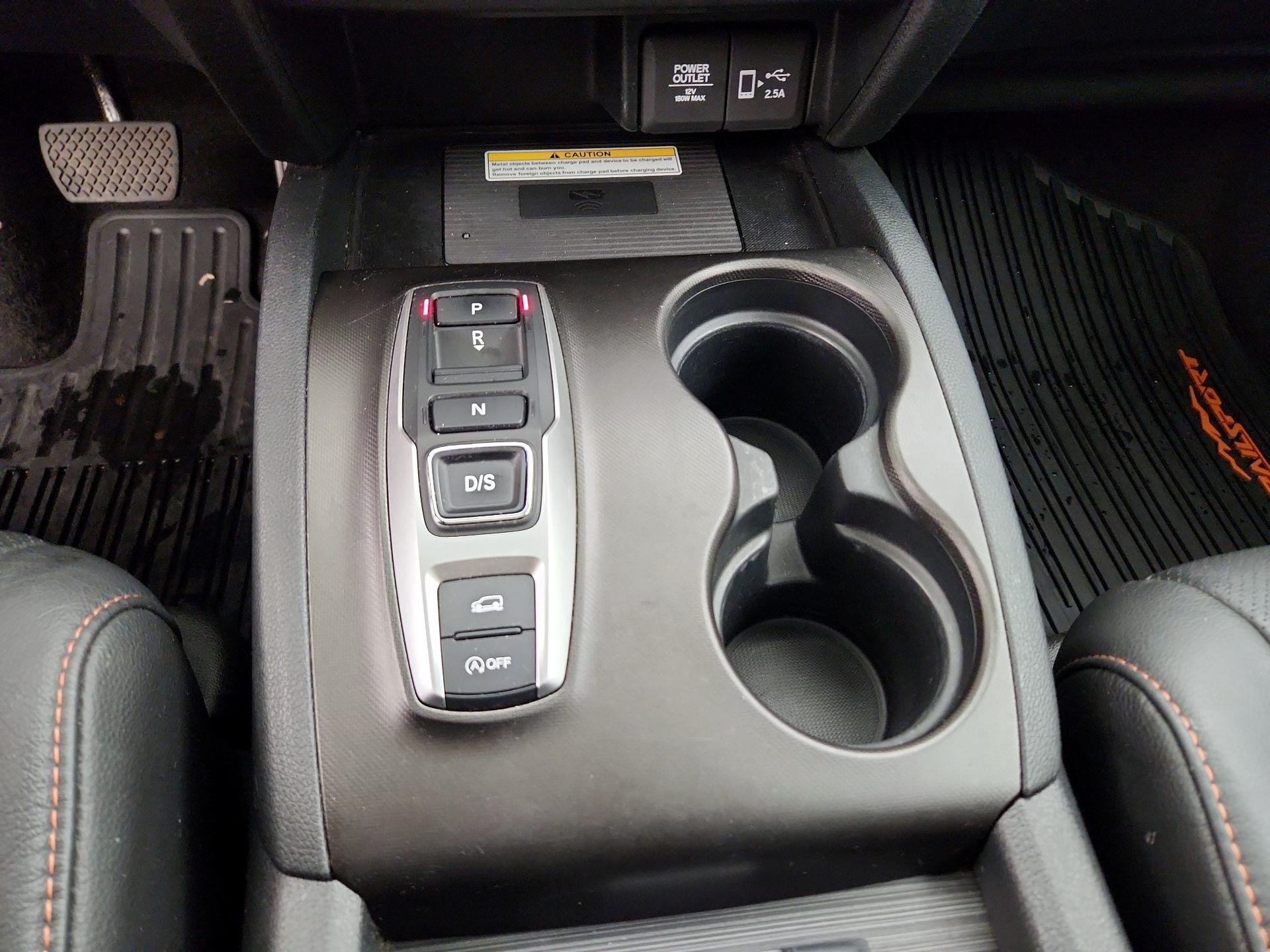 Thumbnail: 2022 Honda Pilot - 17