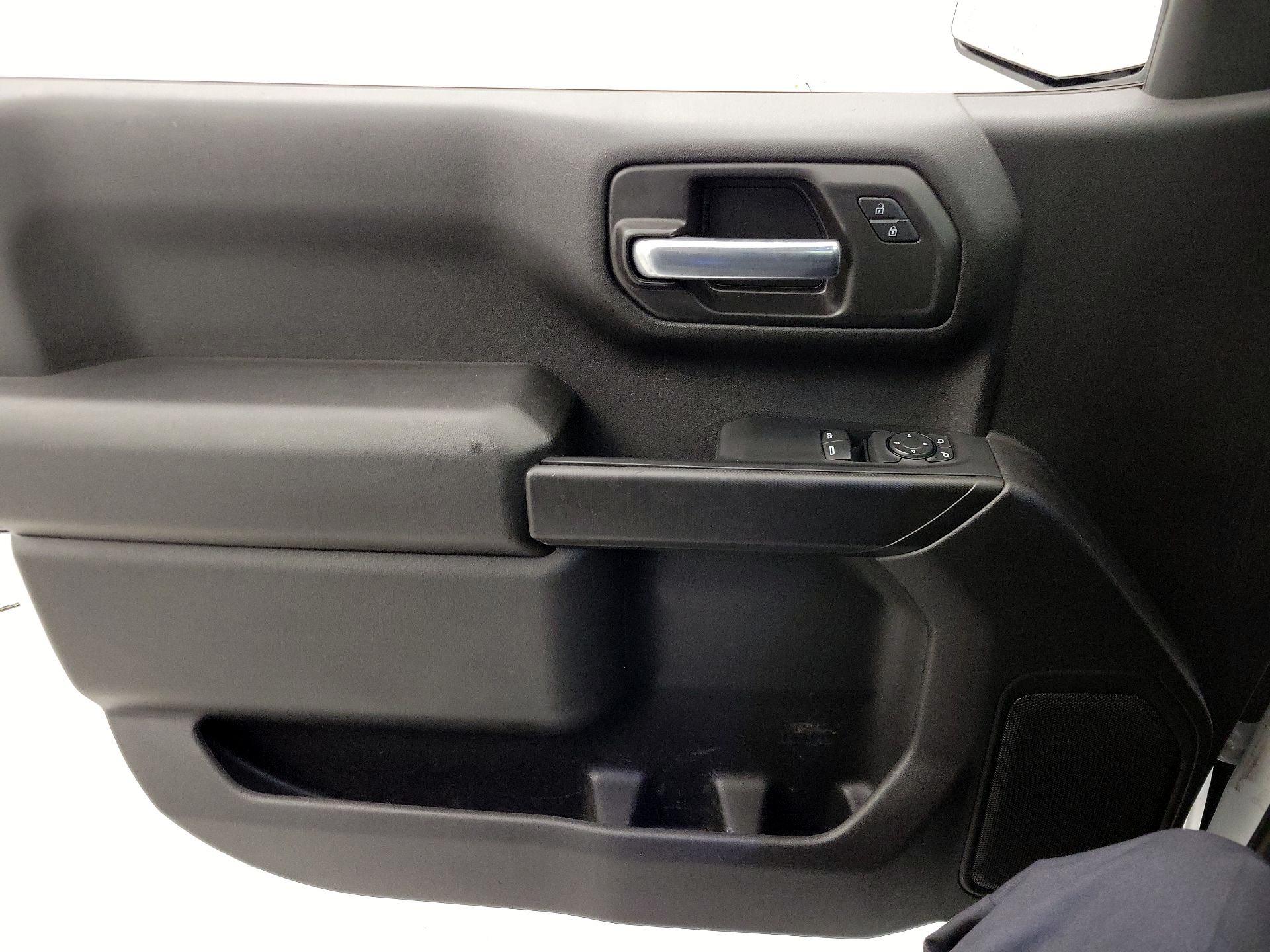 Thumbnail: 2022 Chevrolet Silverado 1500 - 12