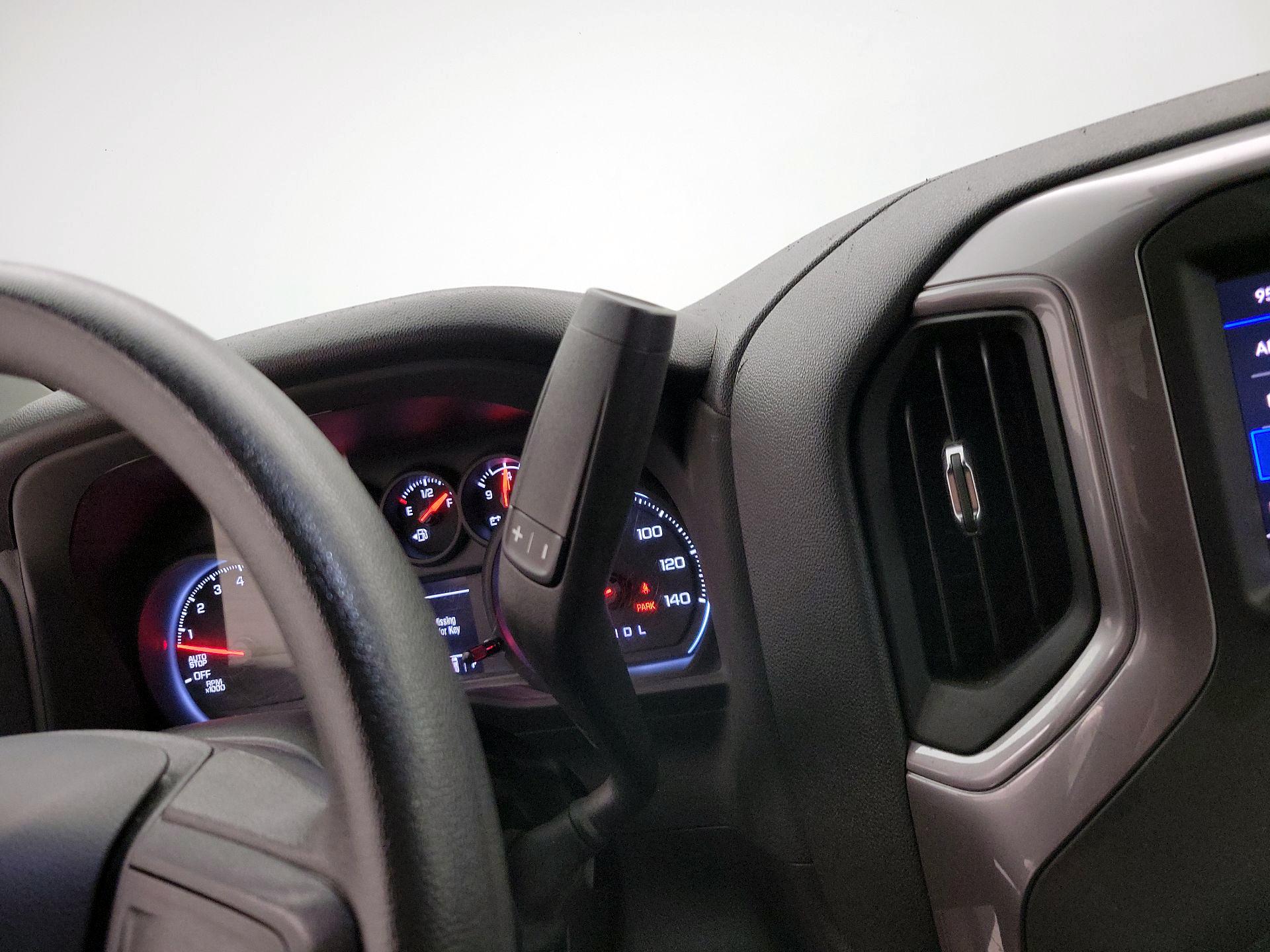 Thumbnail: 2022 Chevrolet Silverado 1500 - 17