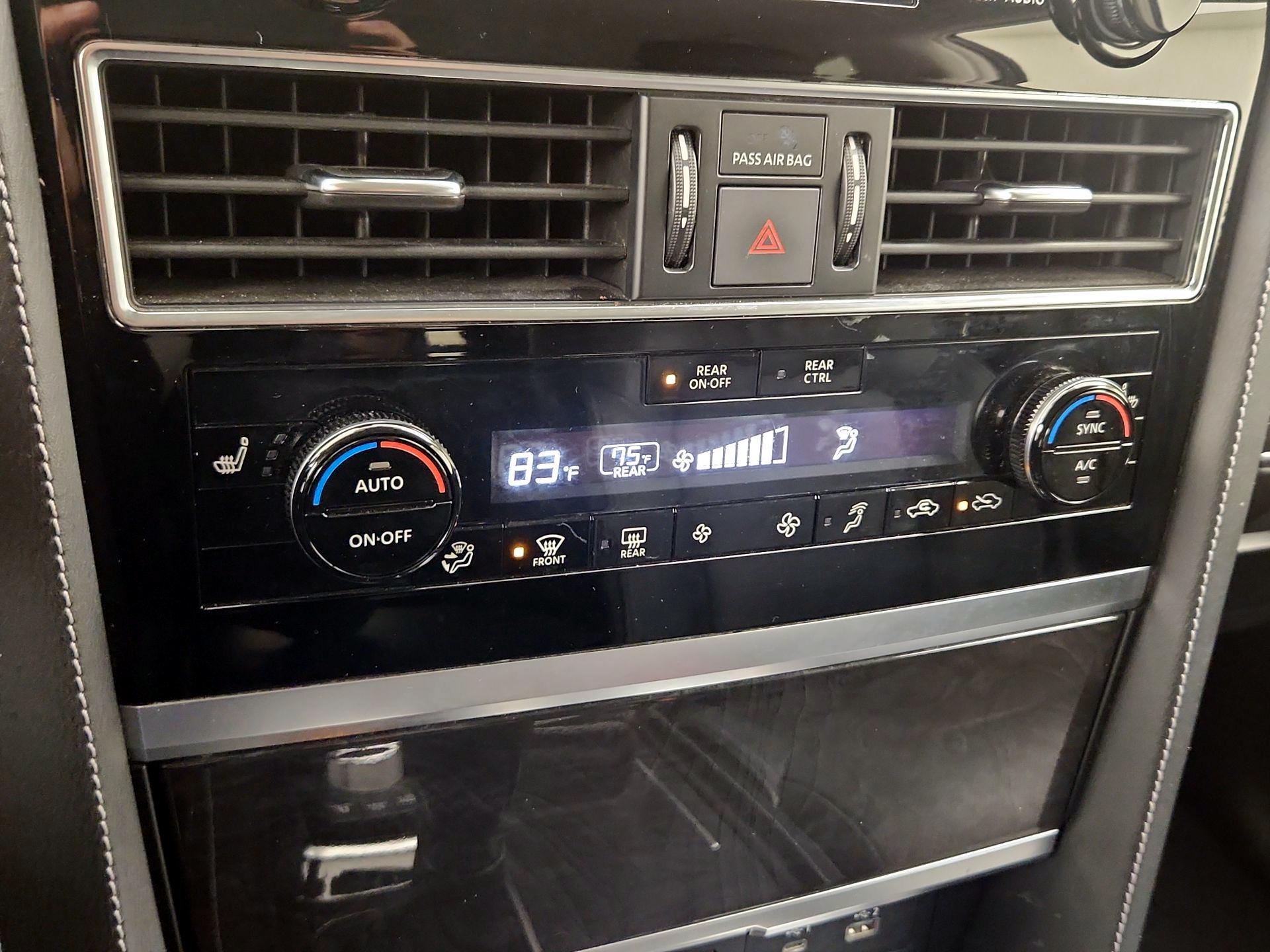 Thumbnail: 2022 INFINITI QX80 - 17