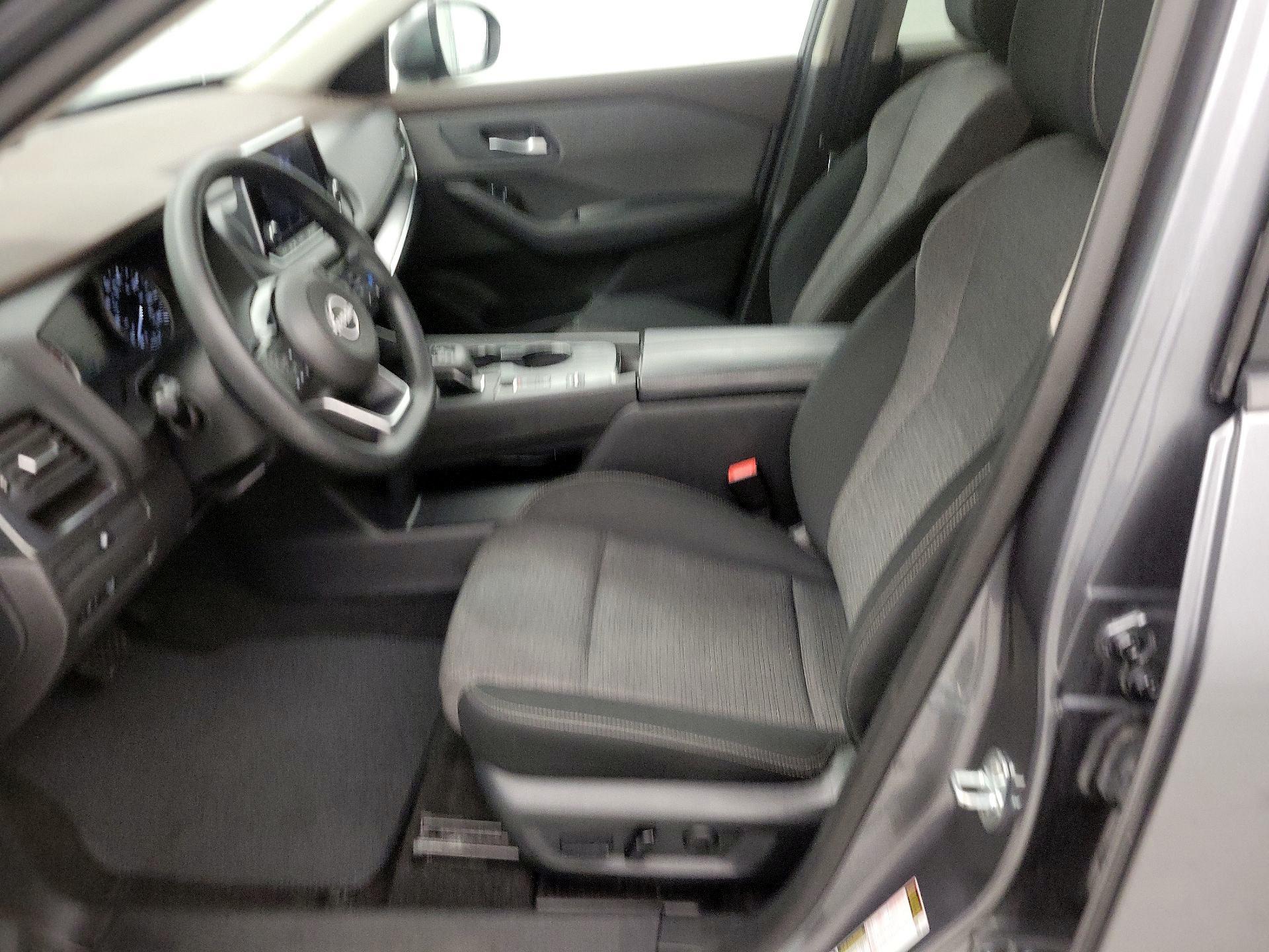 Thumbnail: 2023 Nissan Rogue - 11