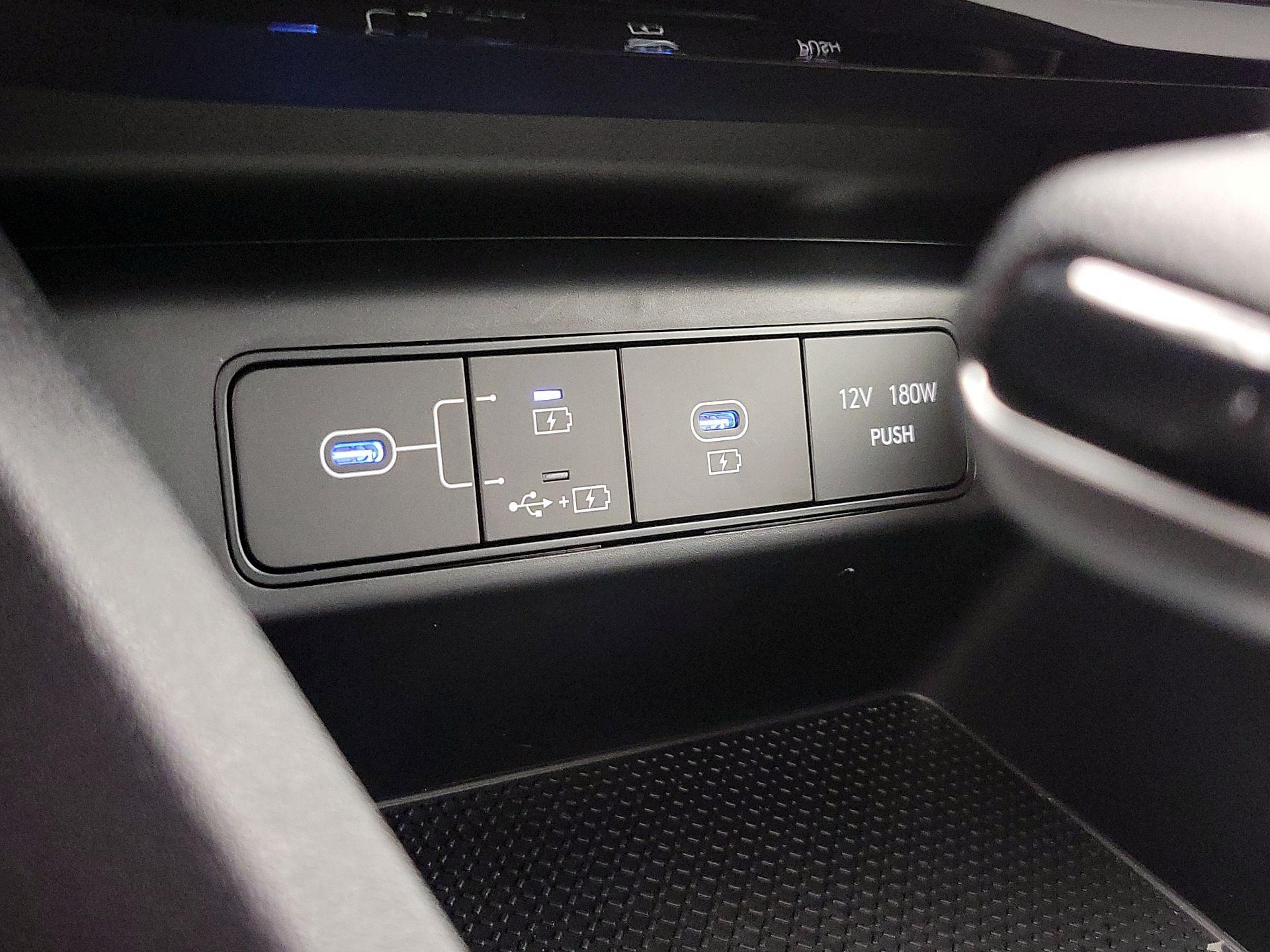 Thumbnail: 2025 Hyundai Santa Cruz - 18