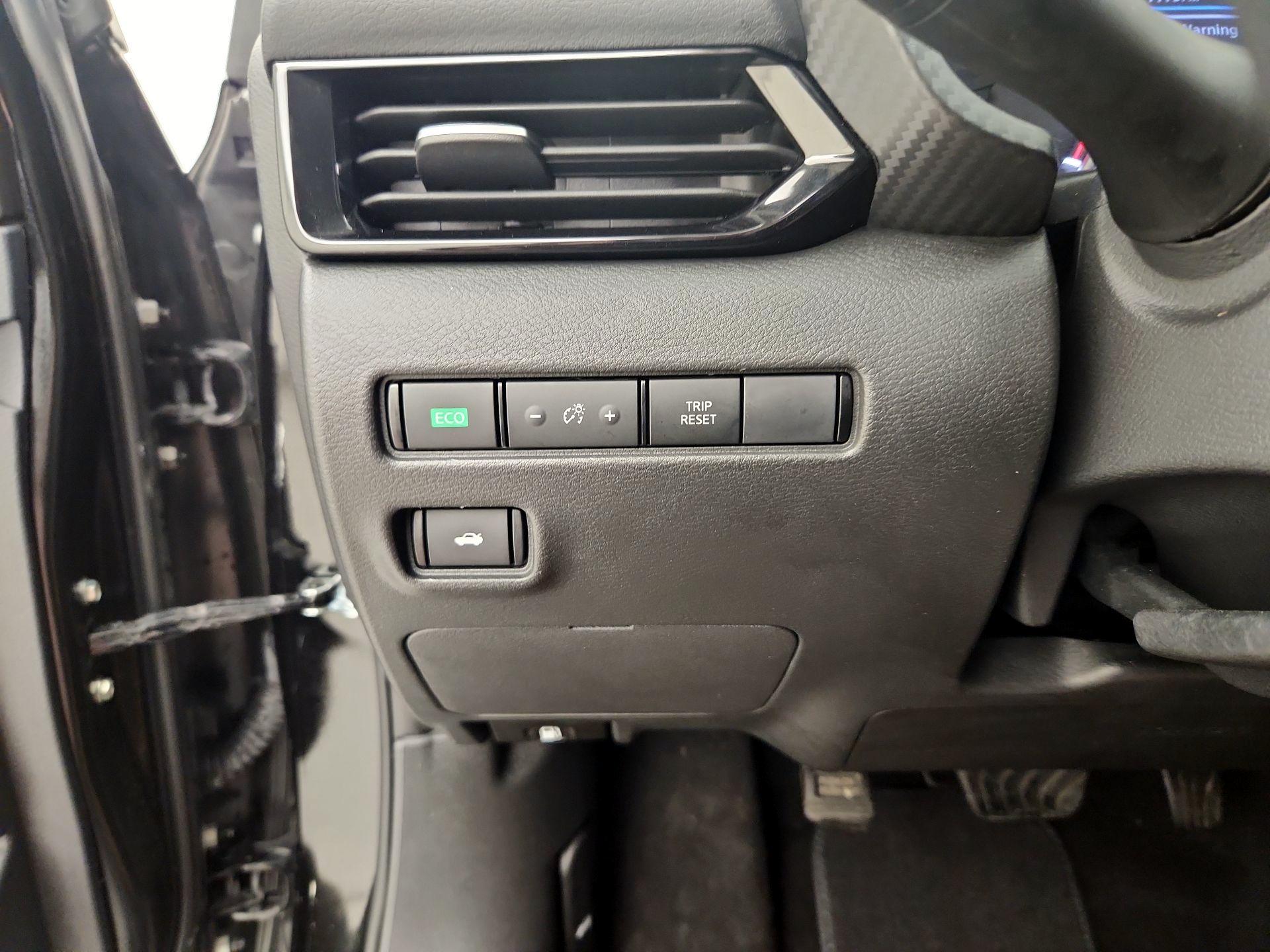 Thumbnail: 2023 Nissan Sentra - 13