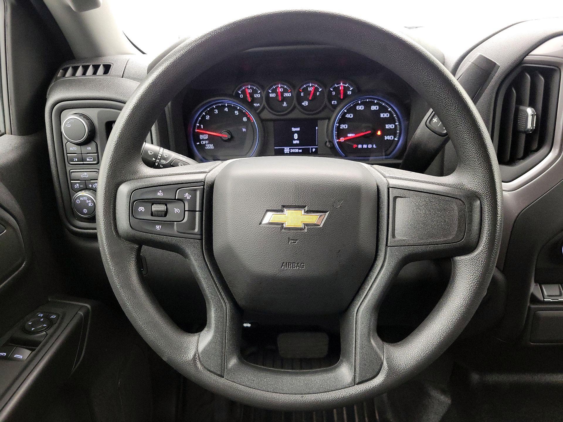 Thumbnail: 2022 Chevrolet Silverado 1500 - 10