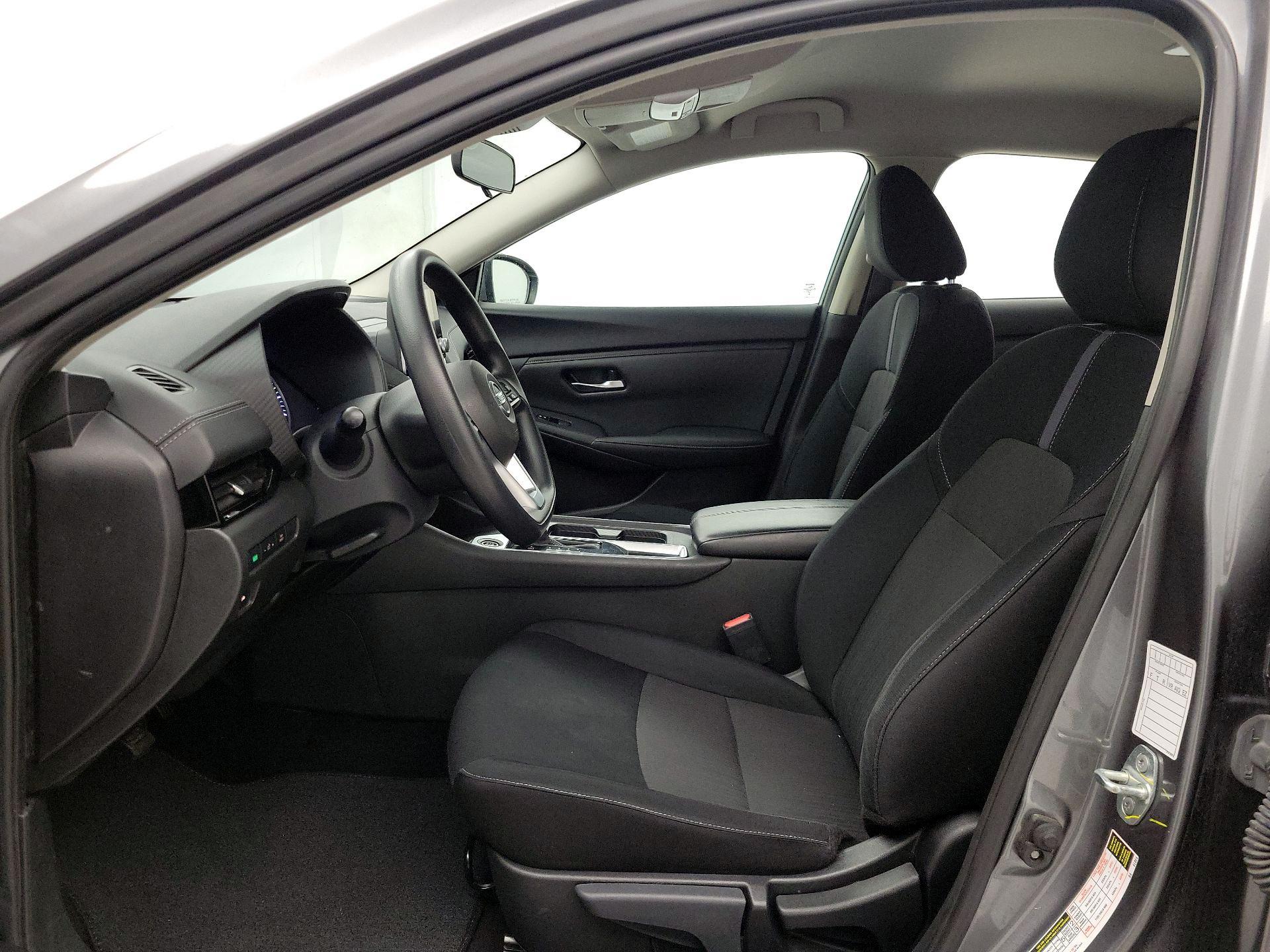 Thumbnail: 2023 Nissan Sentra - 11