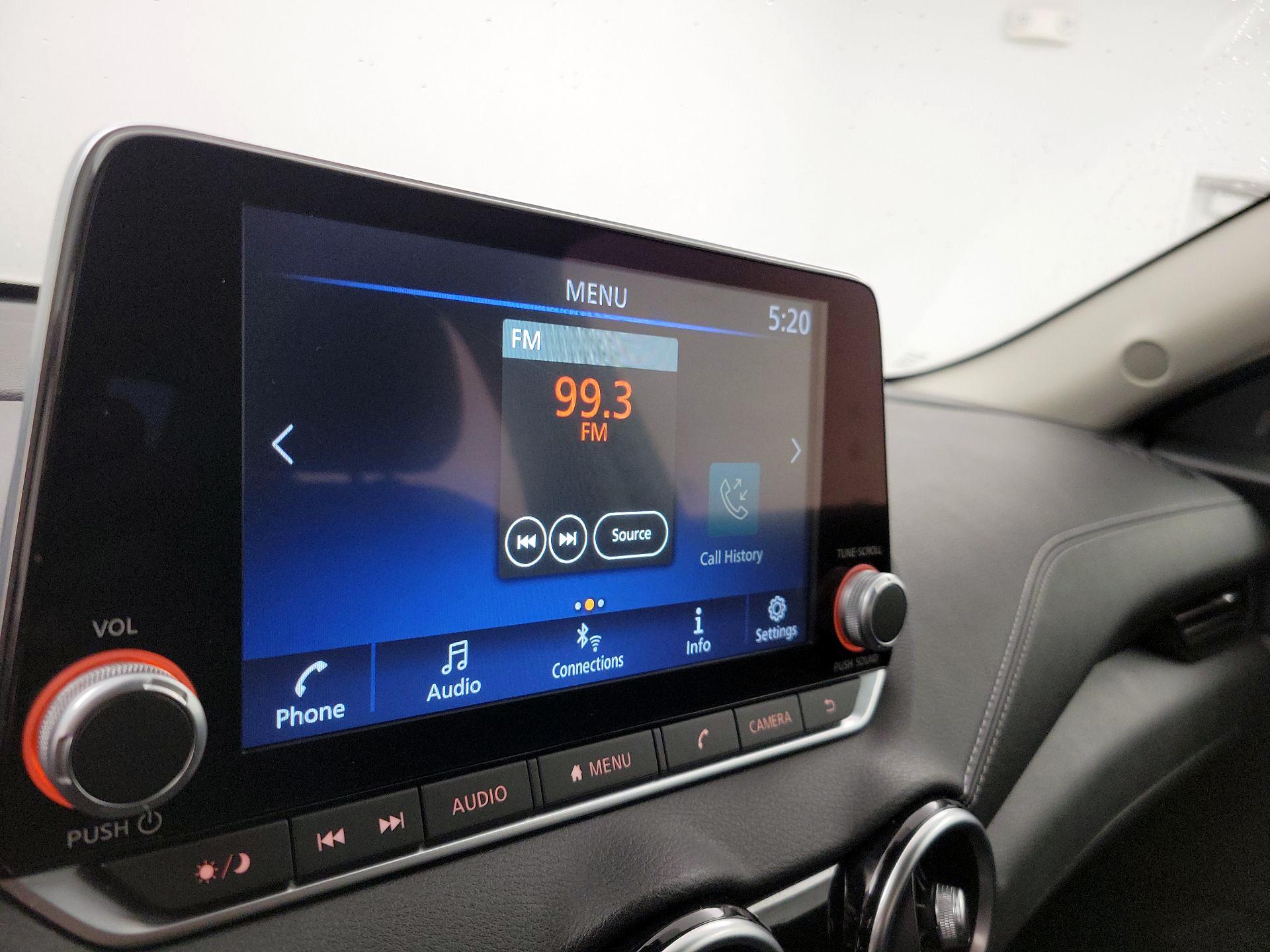 Thumbnail: 2023 Nissan Sentra - 15