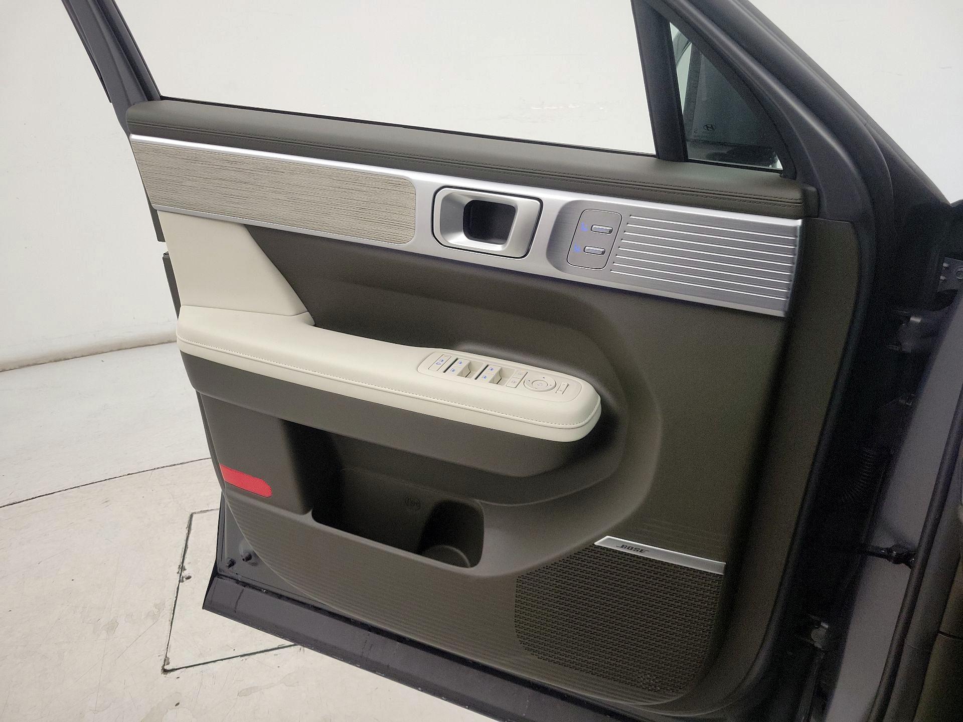 Thumbnail: 2025 Hyundai Santa Fe - 12