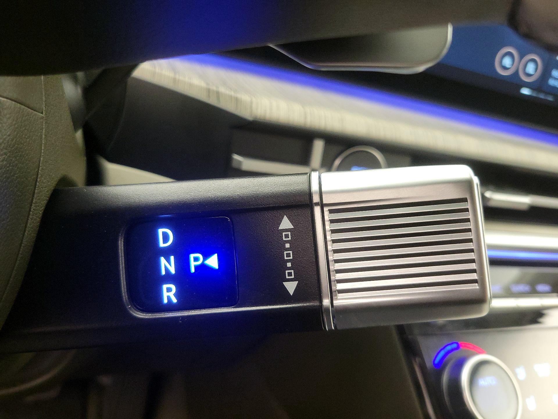 Thumbnail: 2025 Hyundai Santa Fe - 18