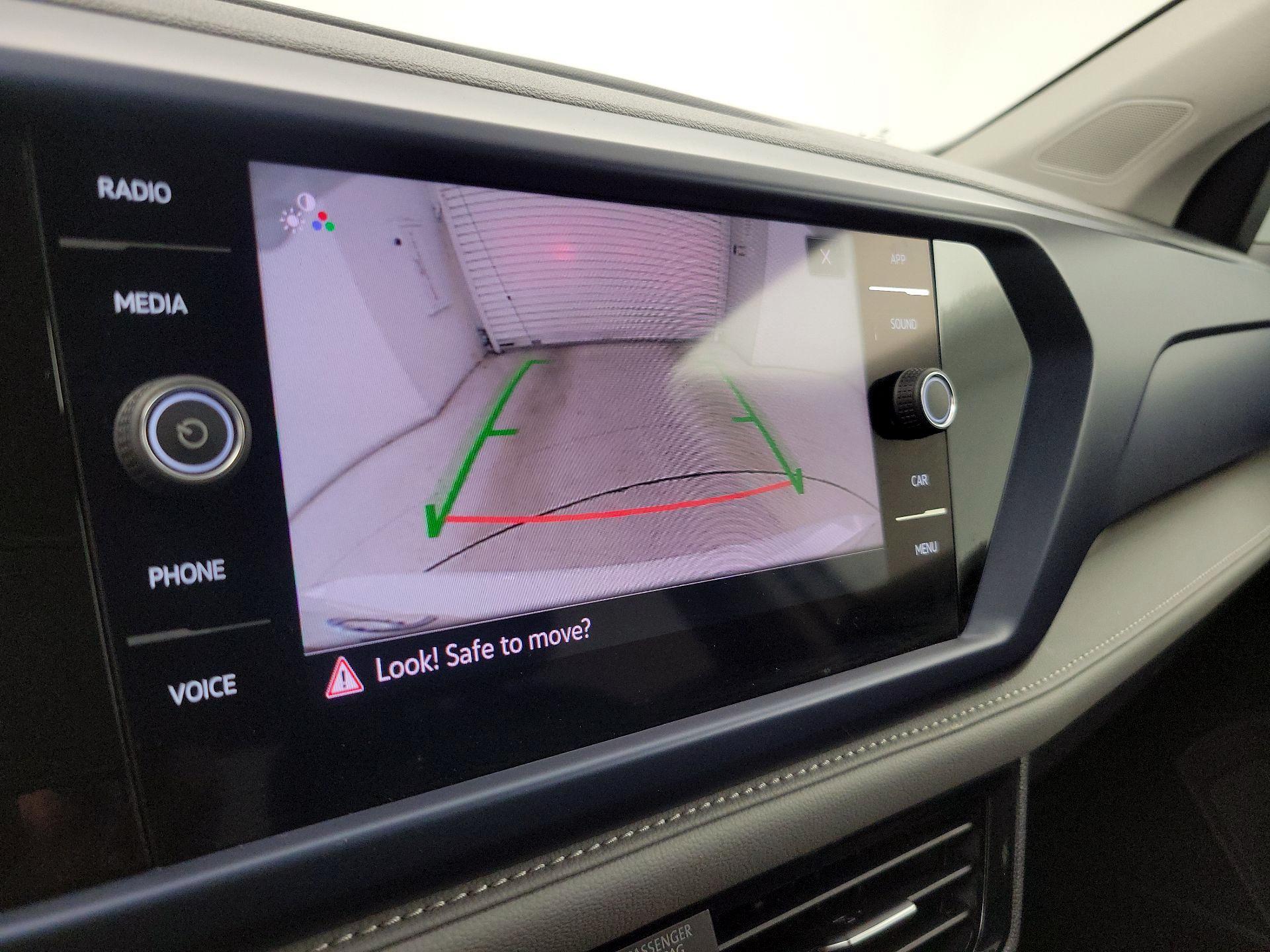 Thumbnail: 2024 Volkswagen Taos - 14