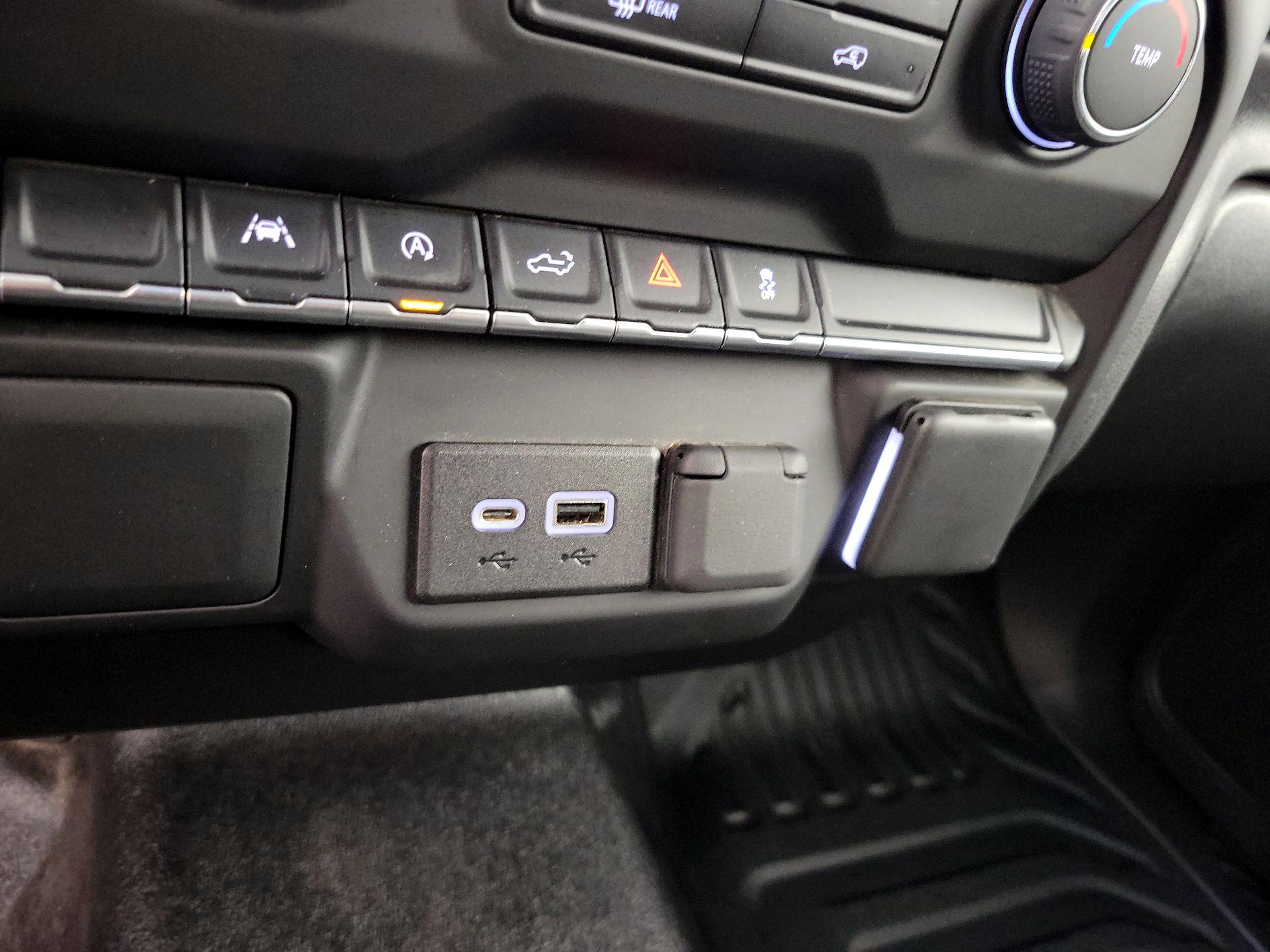 Thumbnail: 2022 Chevrolet Silverado 1500 - 18