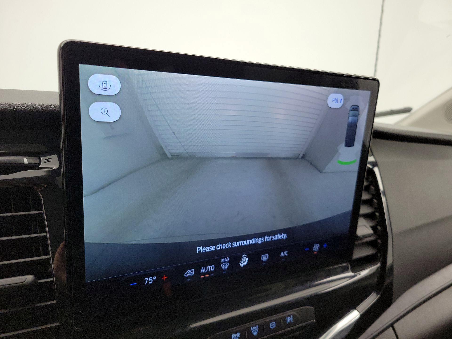 Thumbnail: 2023 Ford Transit Series - 15