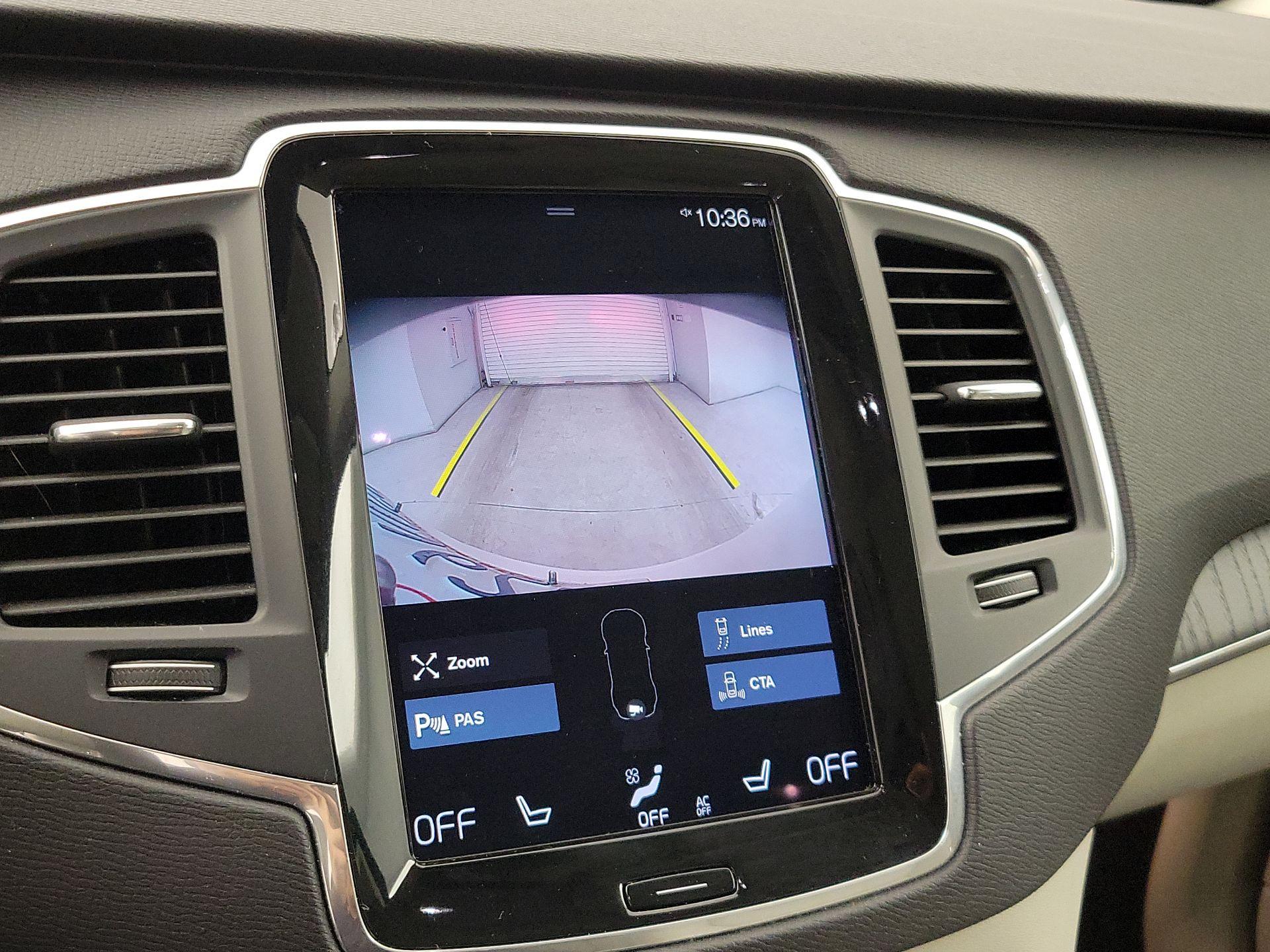 Thumbnail: 2020 Volvo XC90 - 14