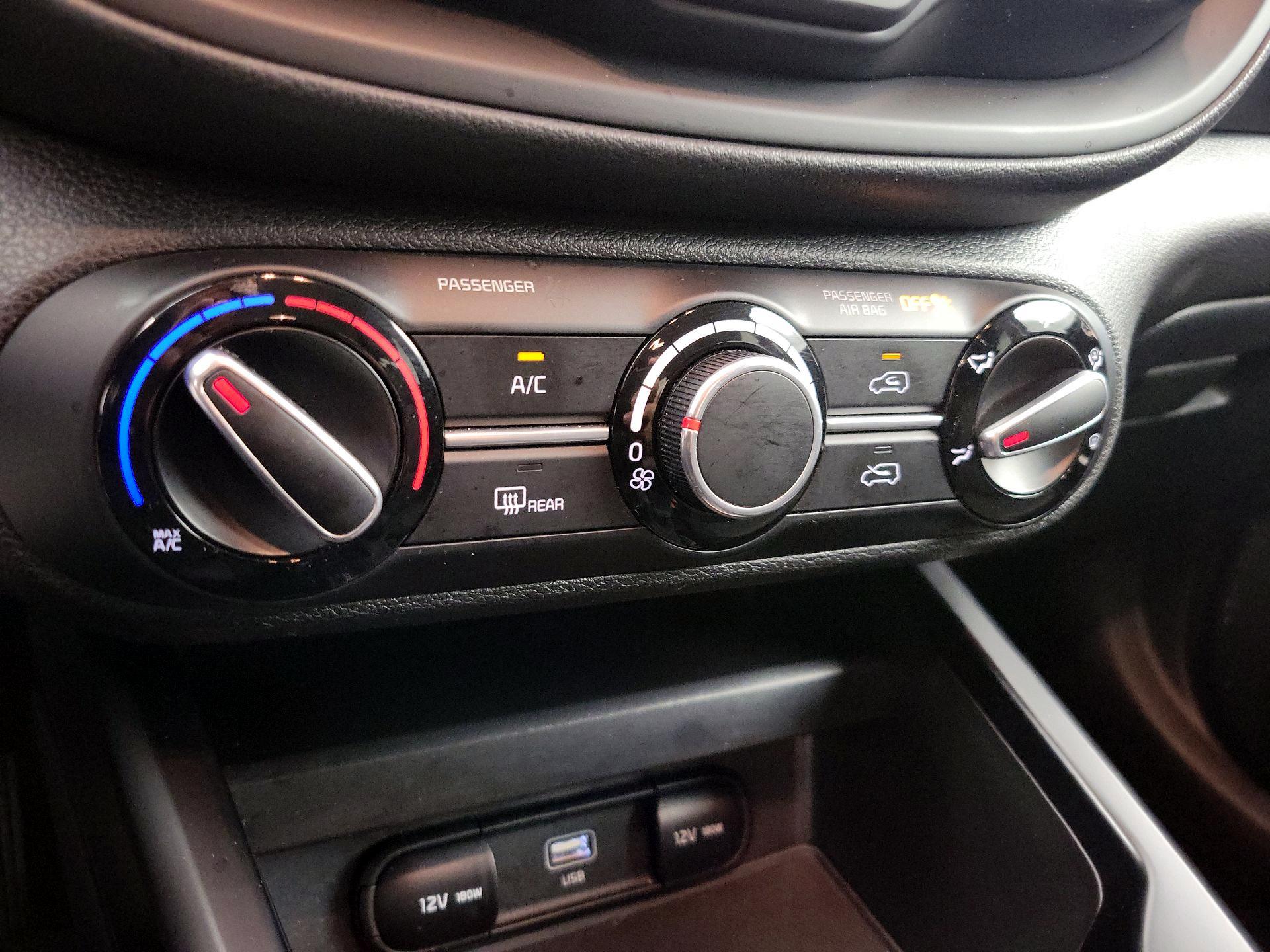 Thumbnail: 2024 Kia Soul - 16