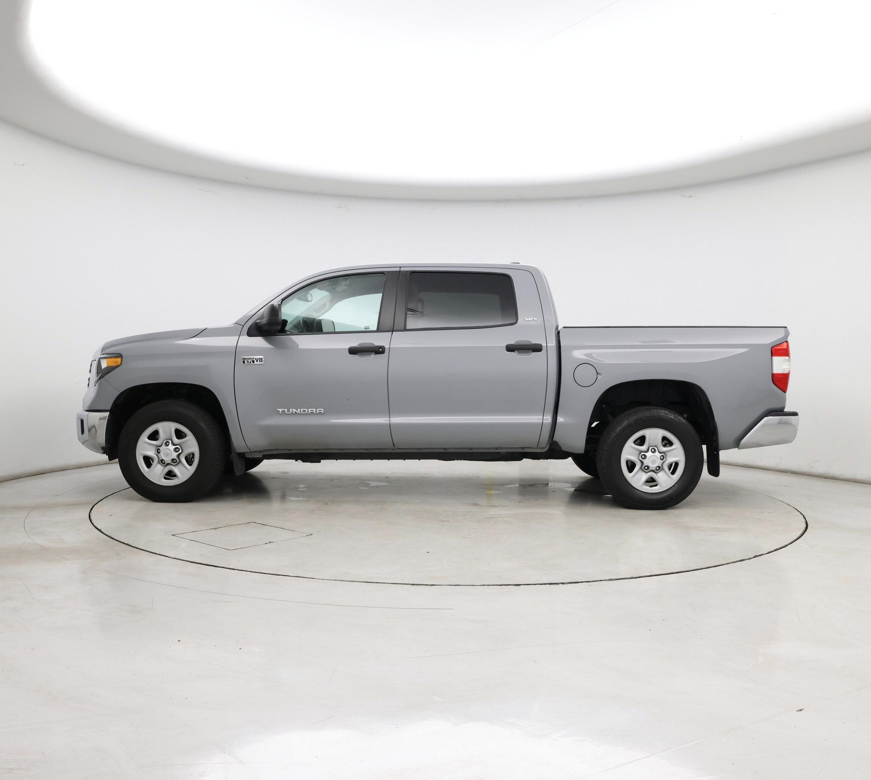 Thumbnail: 2021 Toyota Tundra - 3