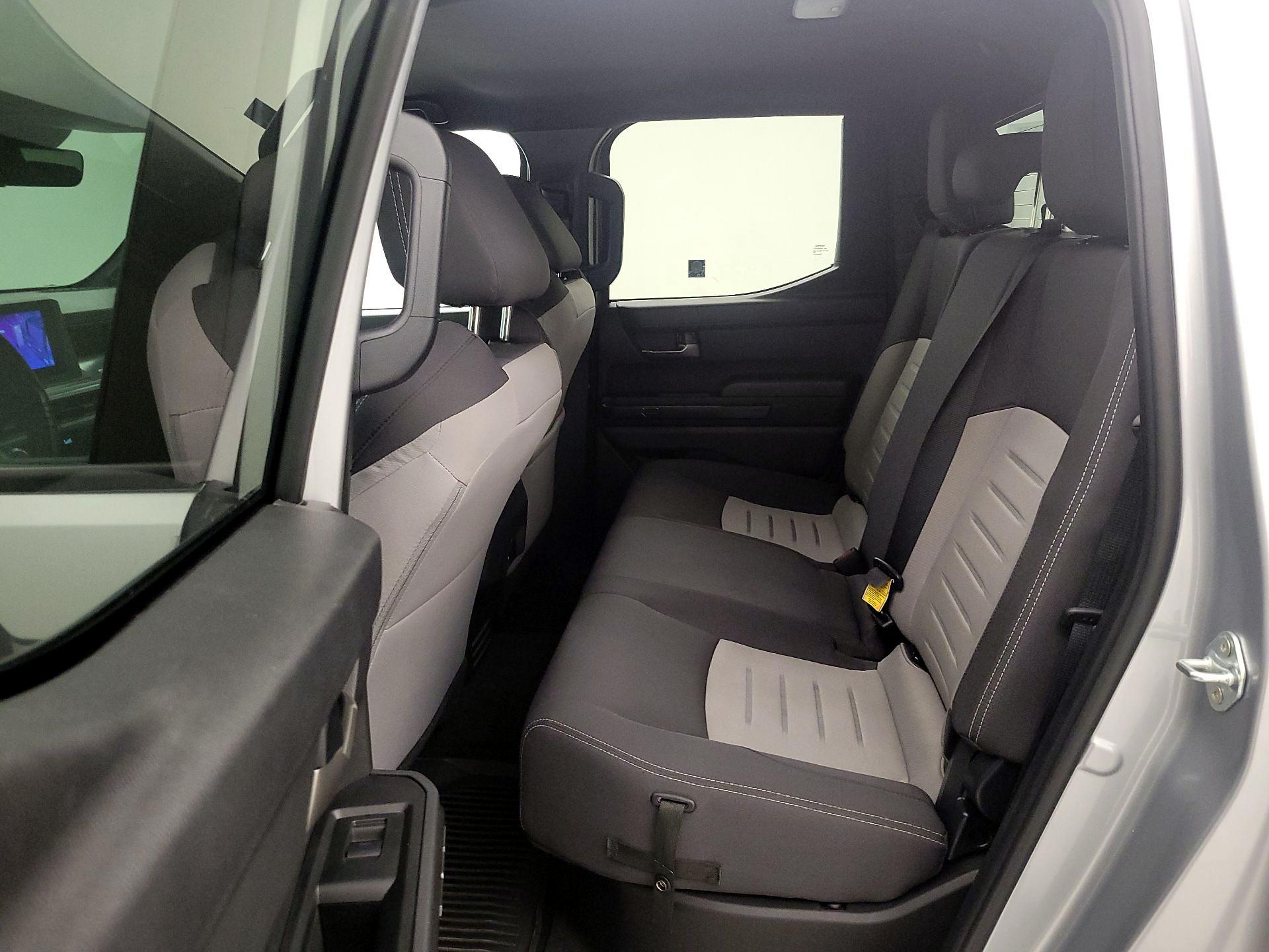 Thumbnail: 2024 Toyota Tacoma - 20