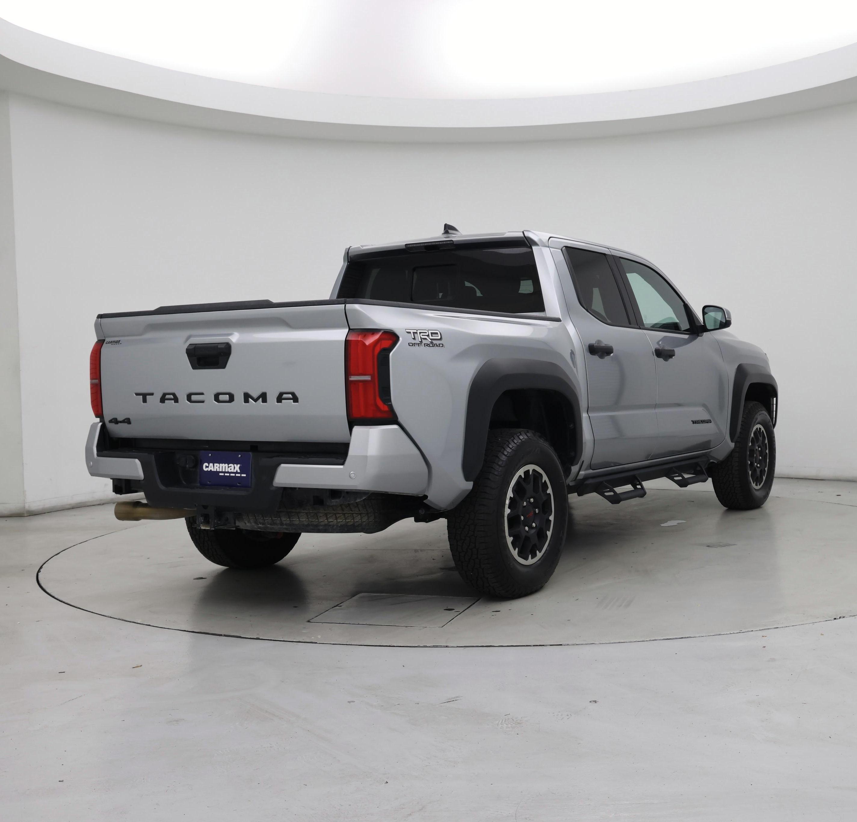 Thumbnail: 2024 Toyota Tacoma - 8
