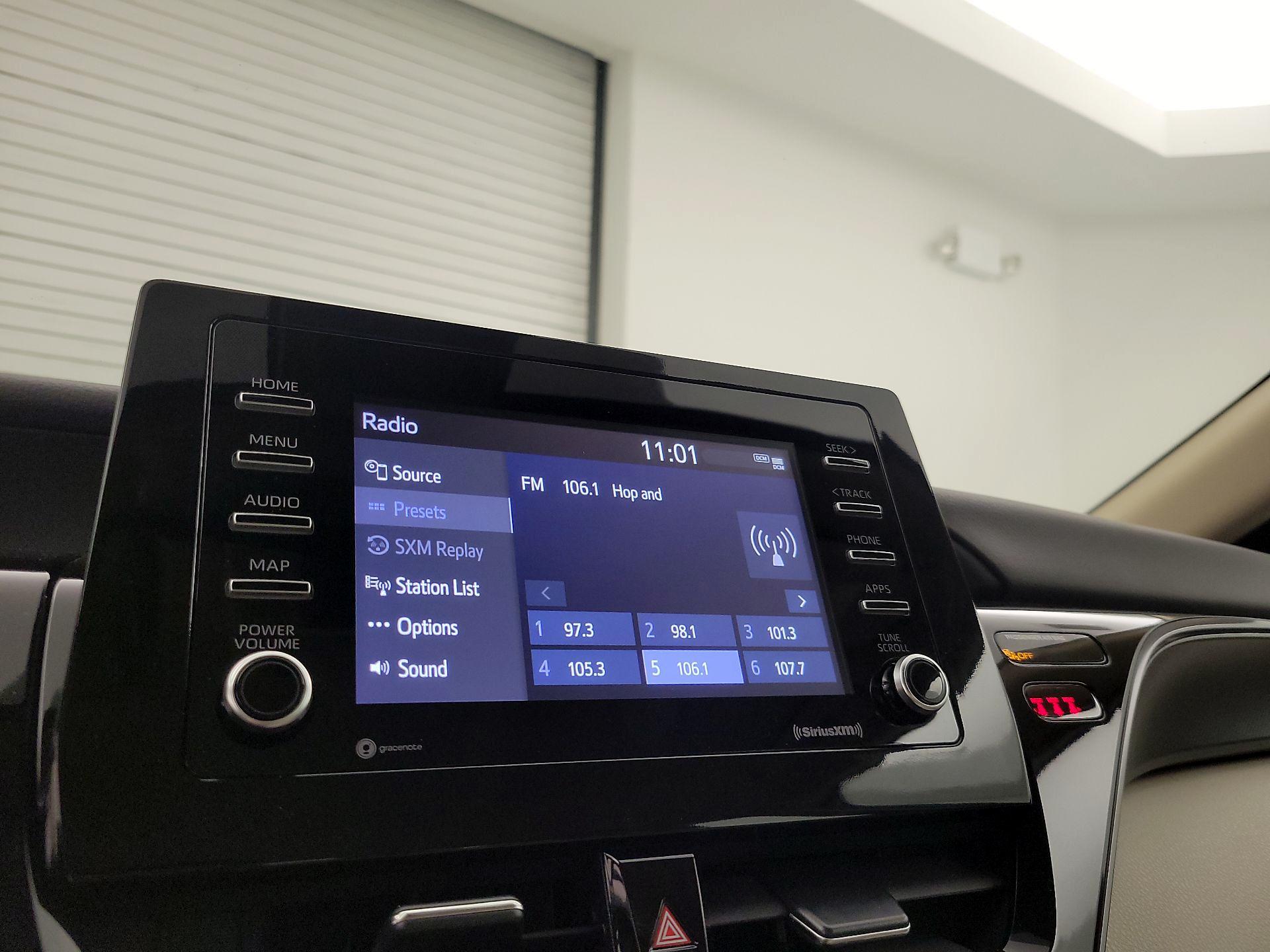 Thumbnail: 2023 Toyota Camry - 15