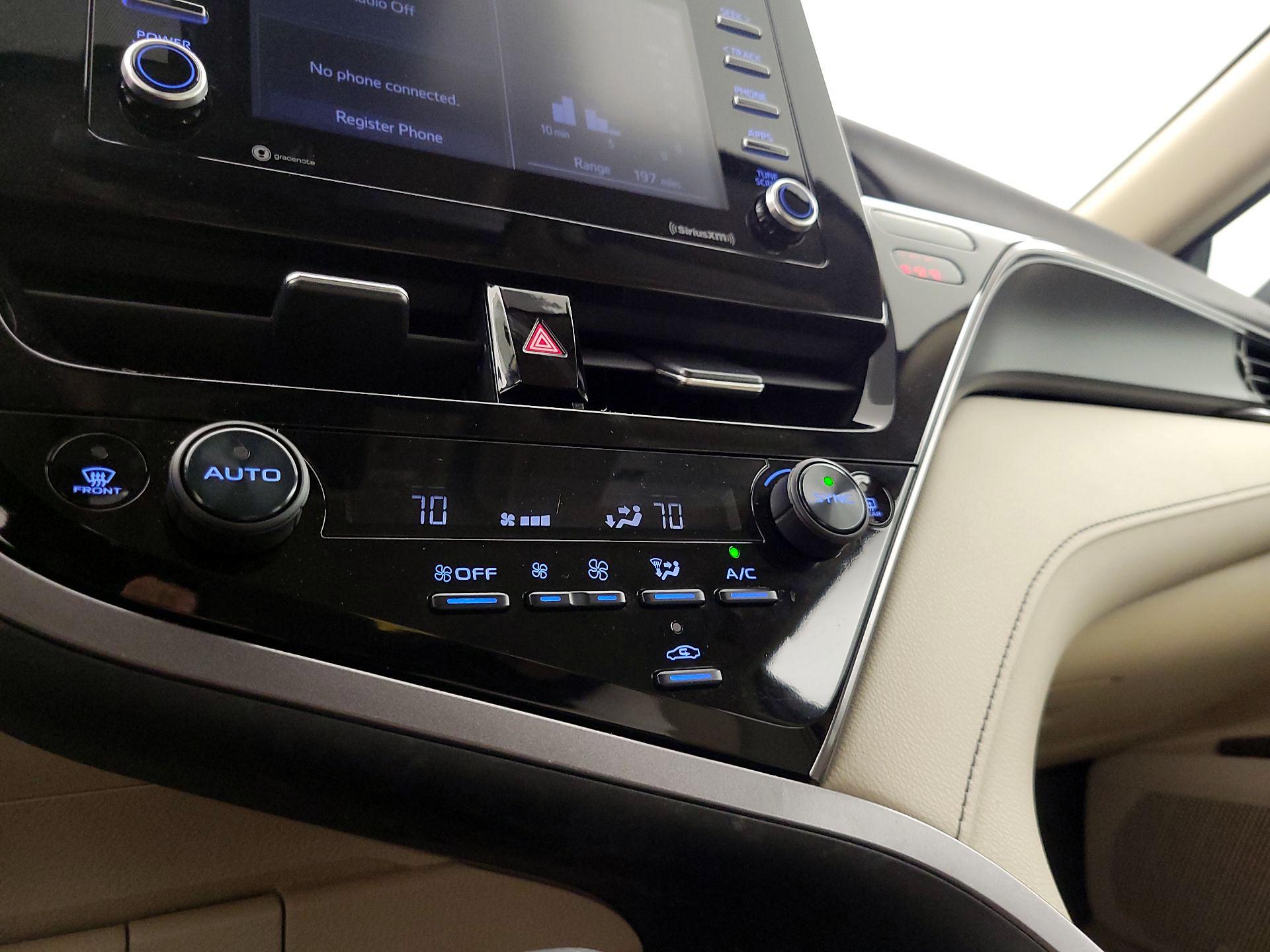 Thumbnail: 2023 Toyota Camry - 16