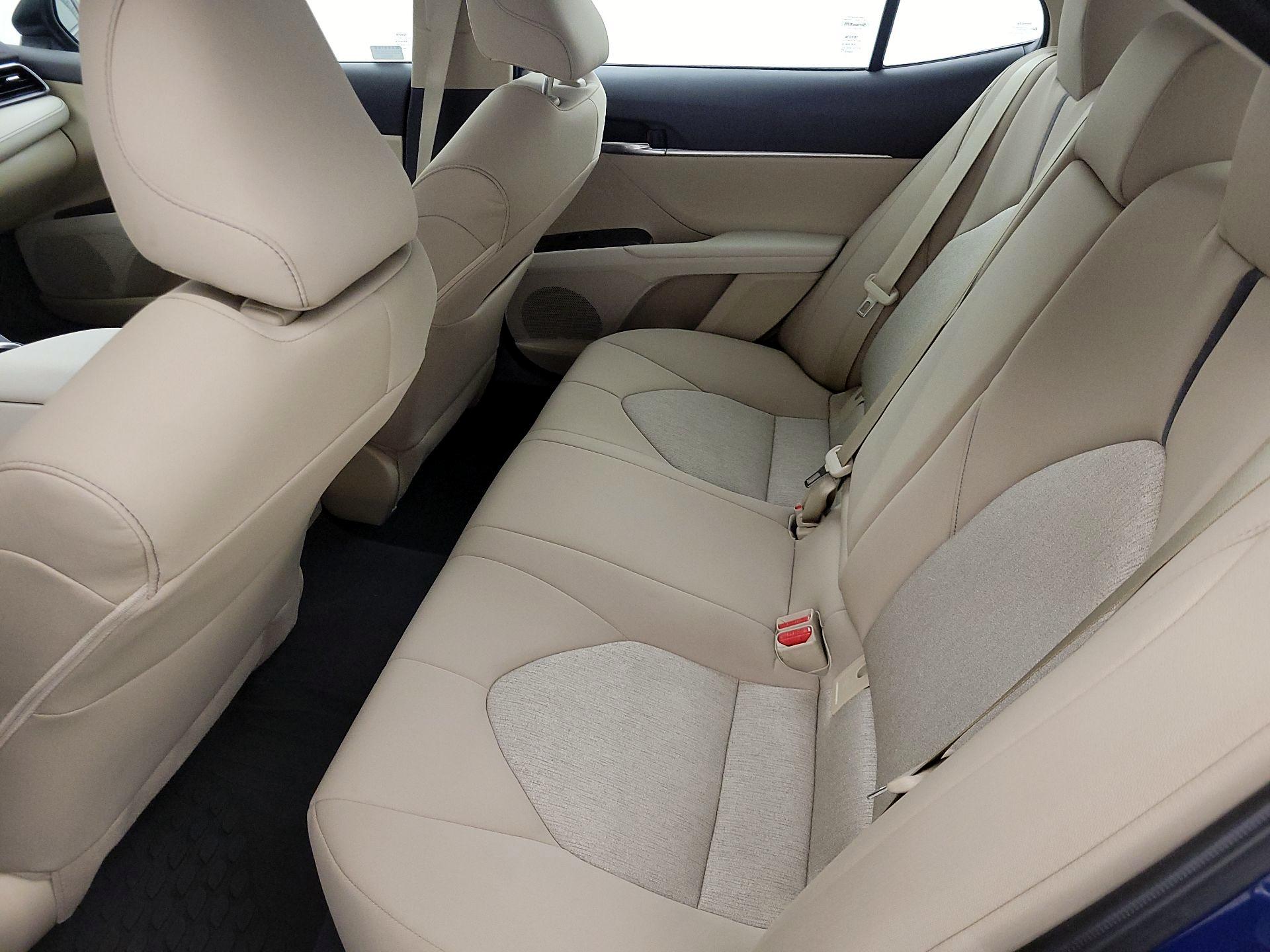 Thumbnail: 2023 Toyota Camry - 19