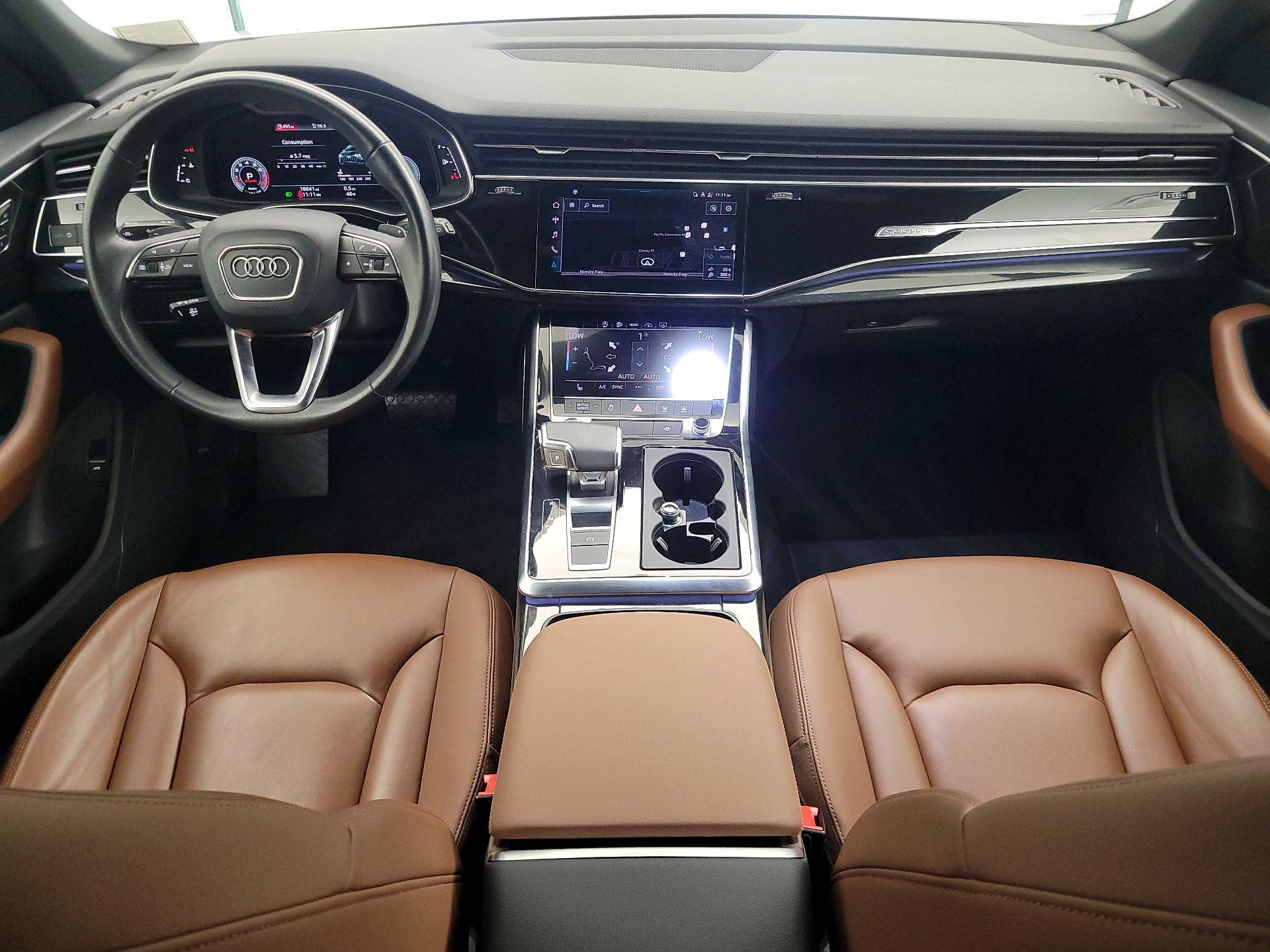 Thumbnail: 2021 Audi Q8 - 9