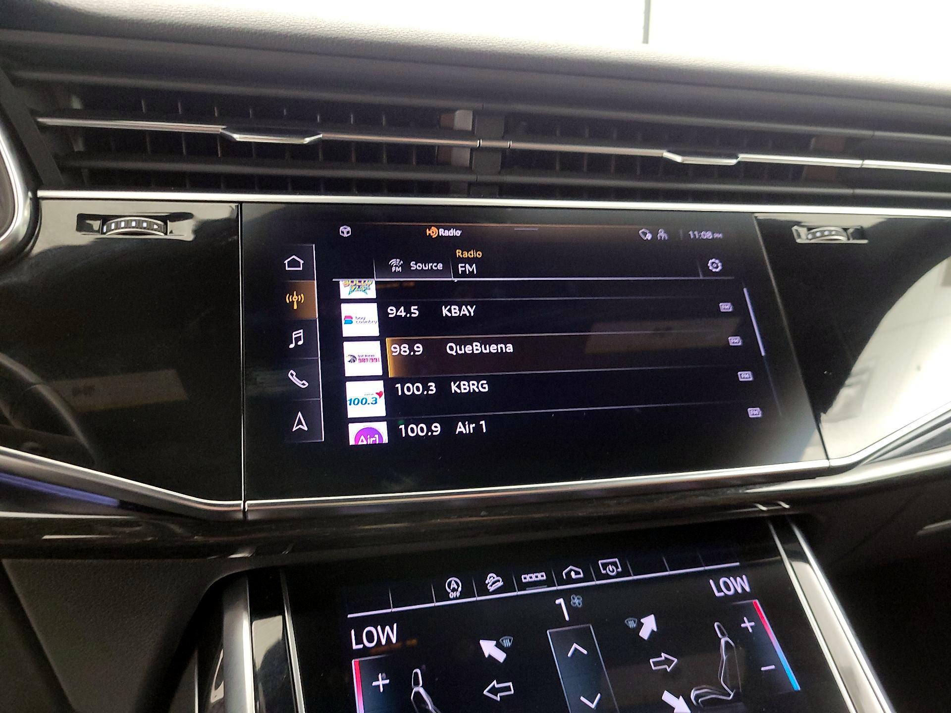 Thumbnail: 2021 Audi Q8 - 16