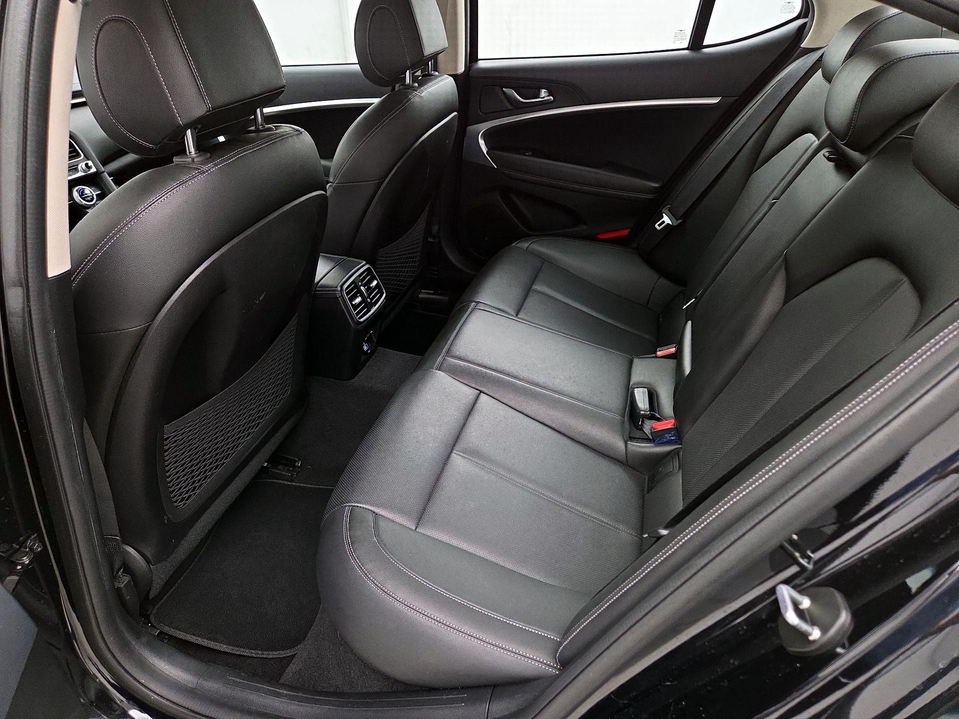 Thumbnail: 2022 Genesis G70 - 20