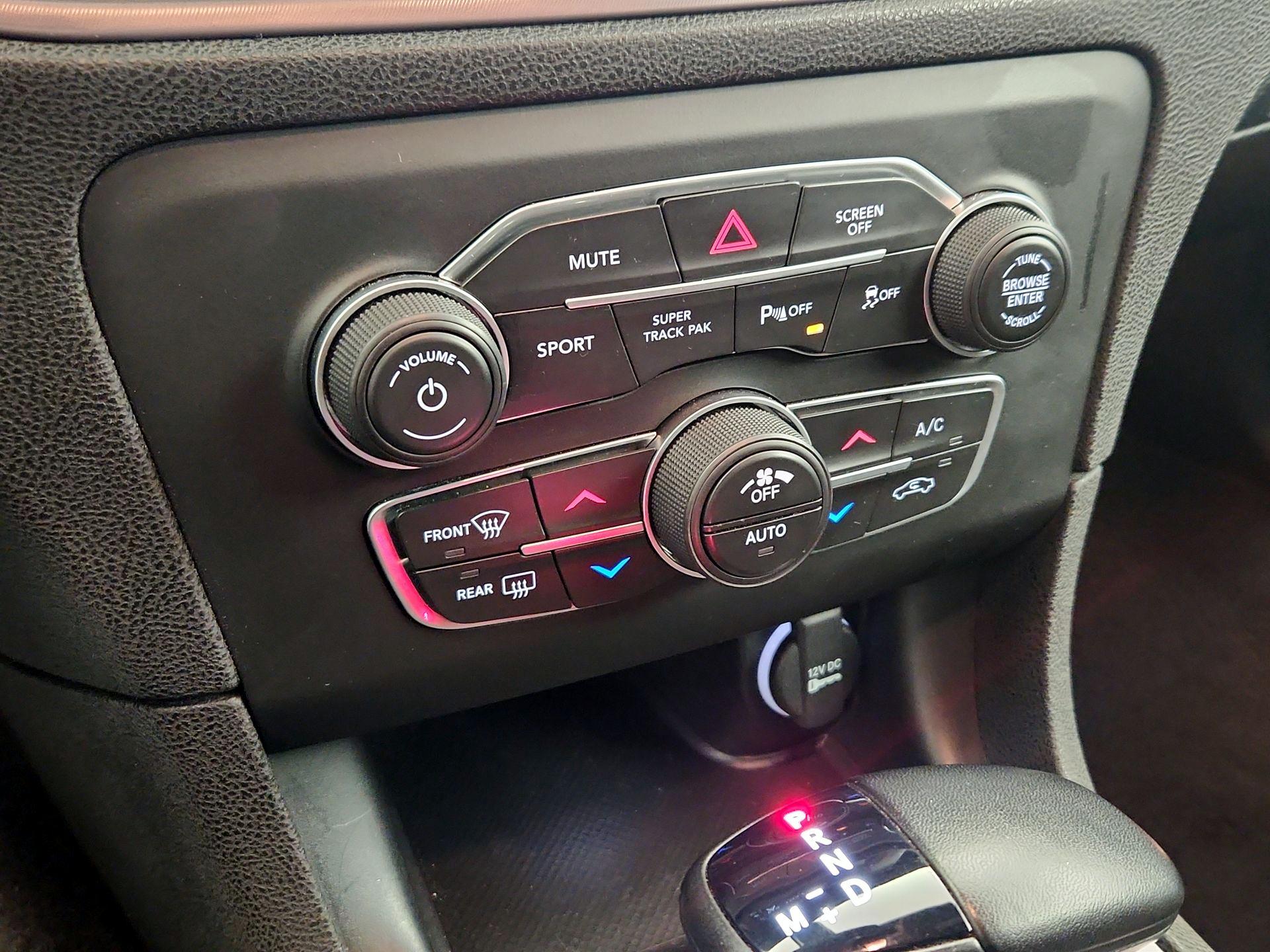 Thumbnail: 2023 Dodge Charger - 16