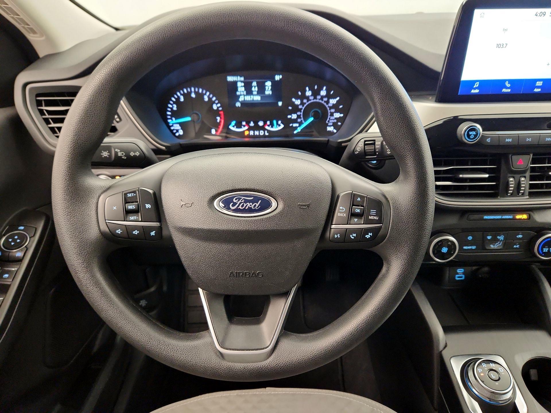 Thumbnail: 2022 Ford Escape - 10