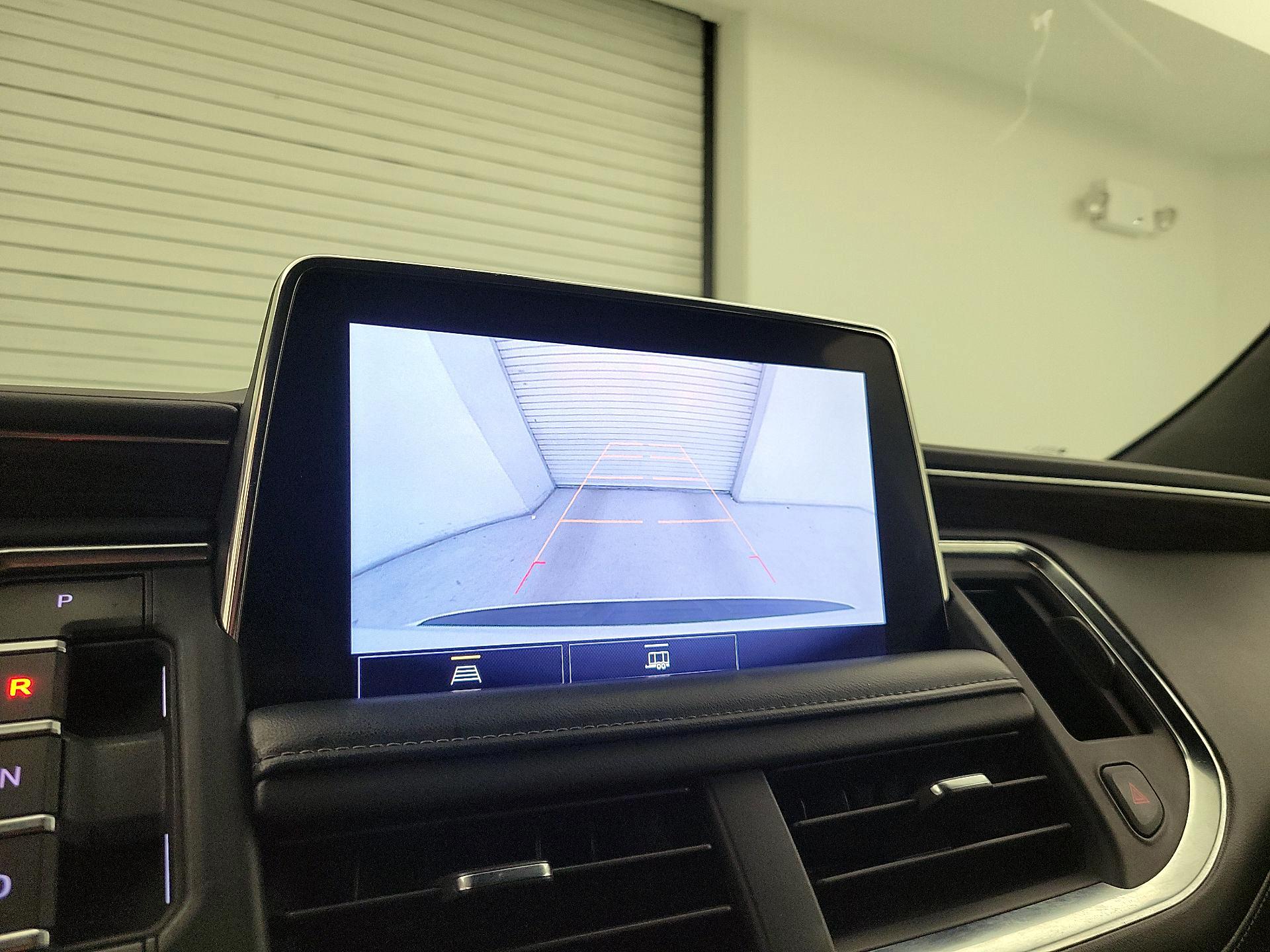 Thumbnail: 2021 Chevrolet Suburban - 14