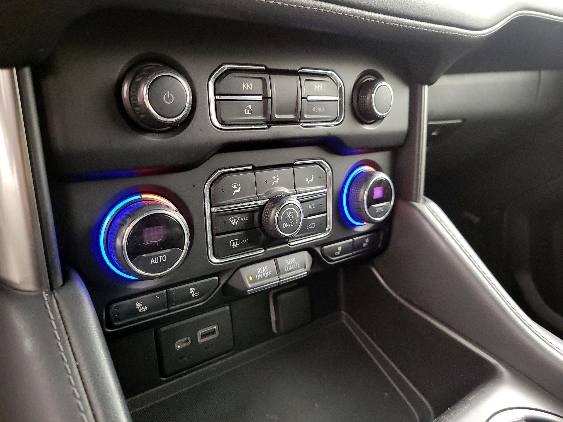 Thumbnail: 2021 Chevrolet Suburban - 16