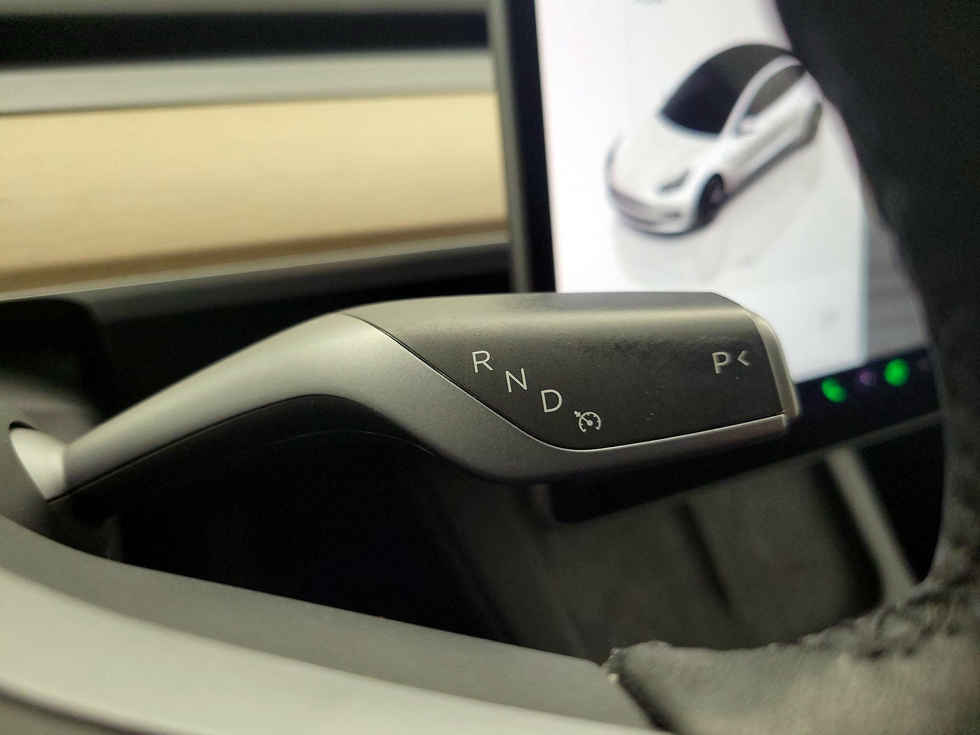 Thumbnail: 2023 Tesla Model 3 - 17