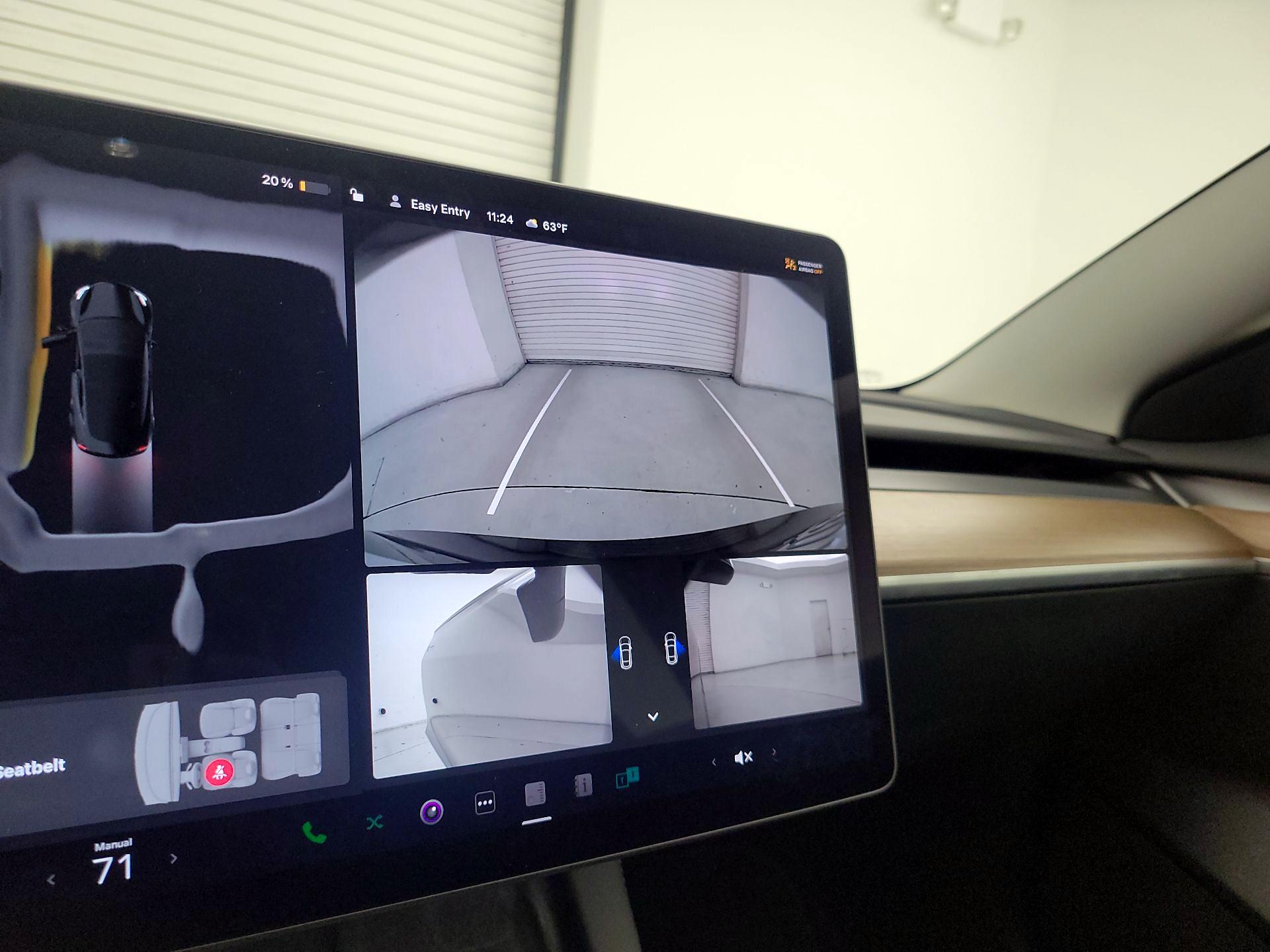 Thumbnail: 2023 Tesla Model 3 - 14