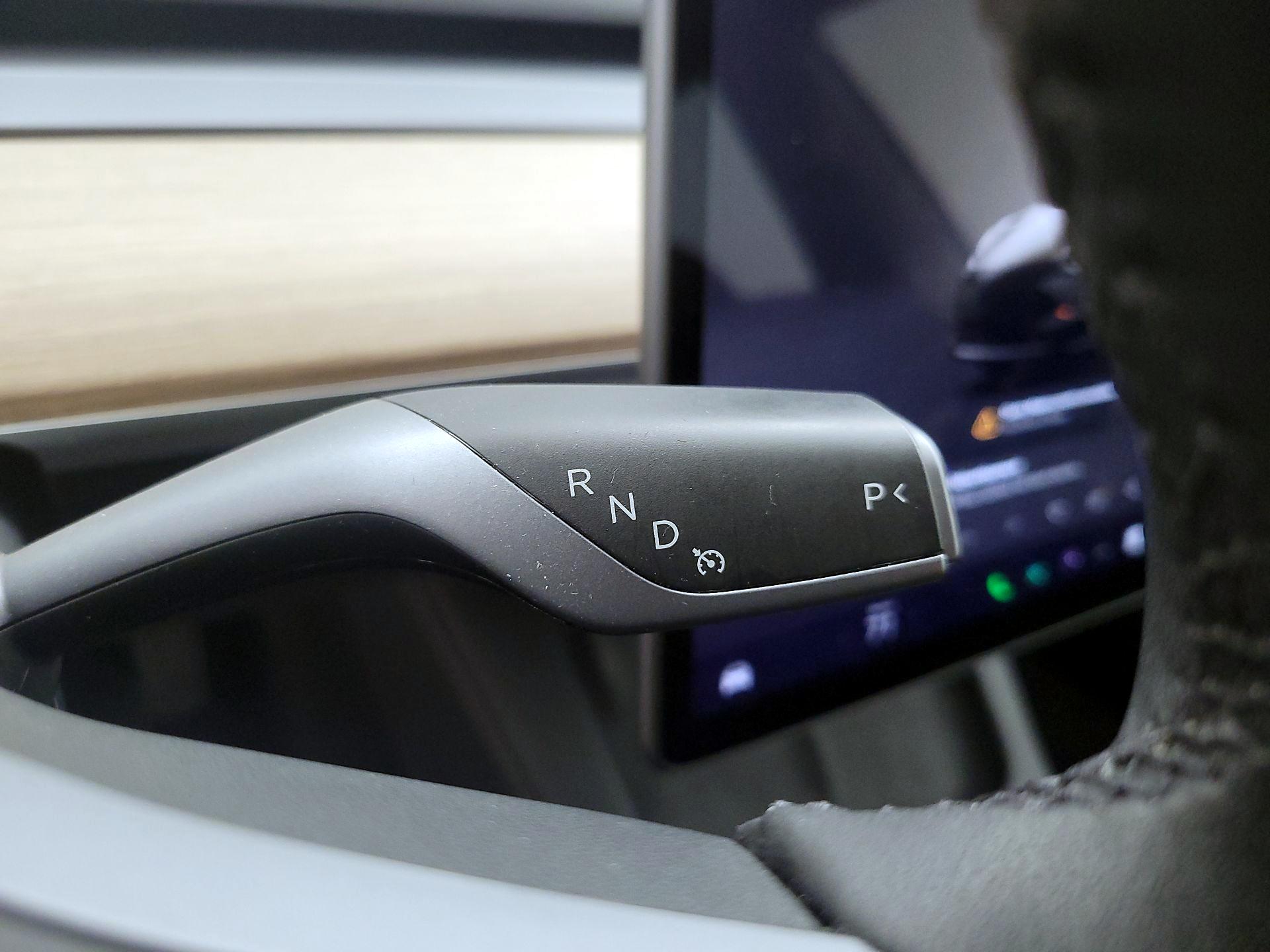 Thumbnail: 2023 Tesla Model 3 - 17