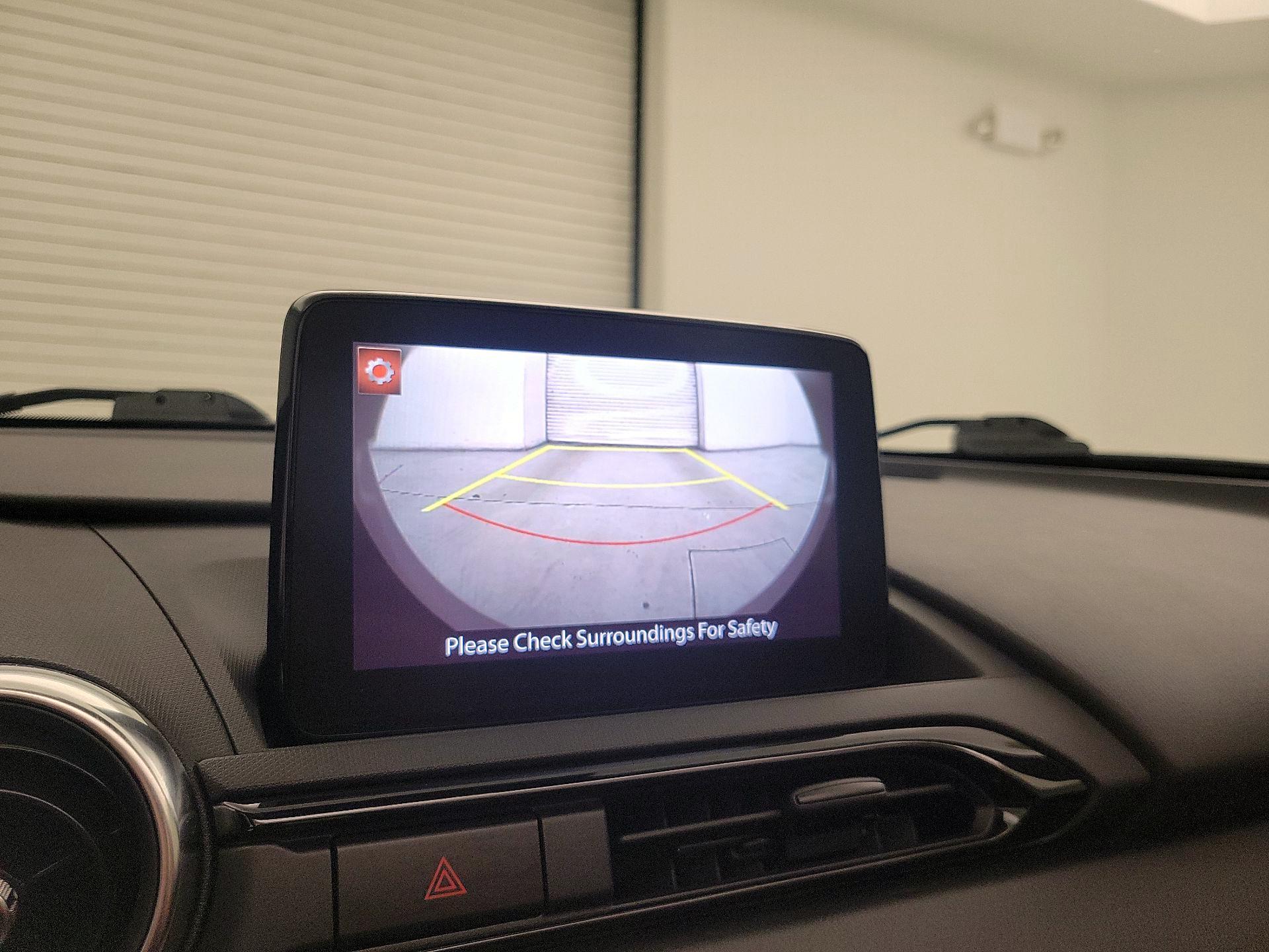 Thumbnail: 2023 Mazda MX-5 Miata - 15