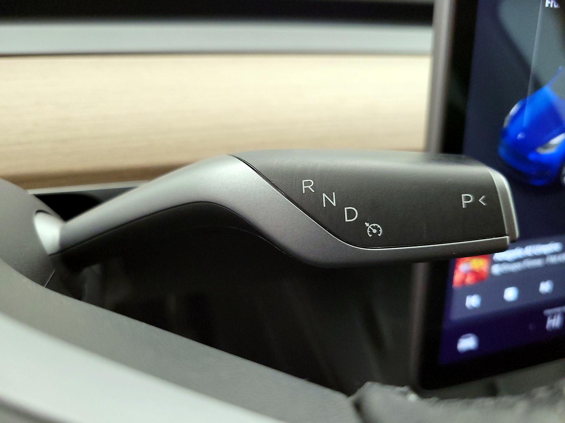 Thumbnail: 2022 Tesla Model Y - 17