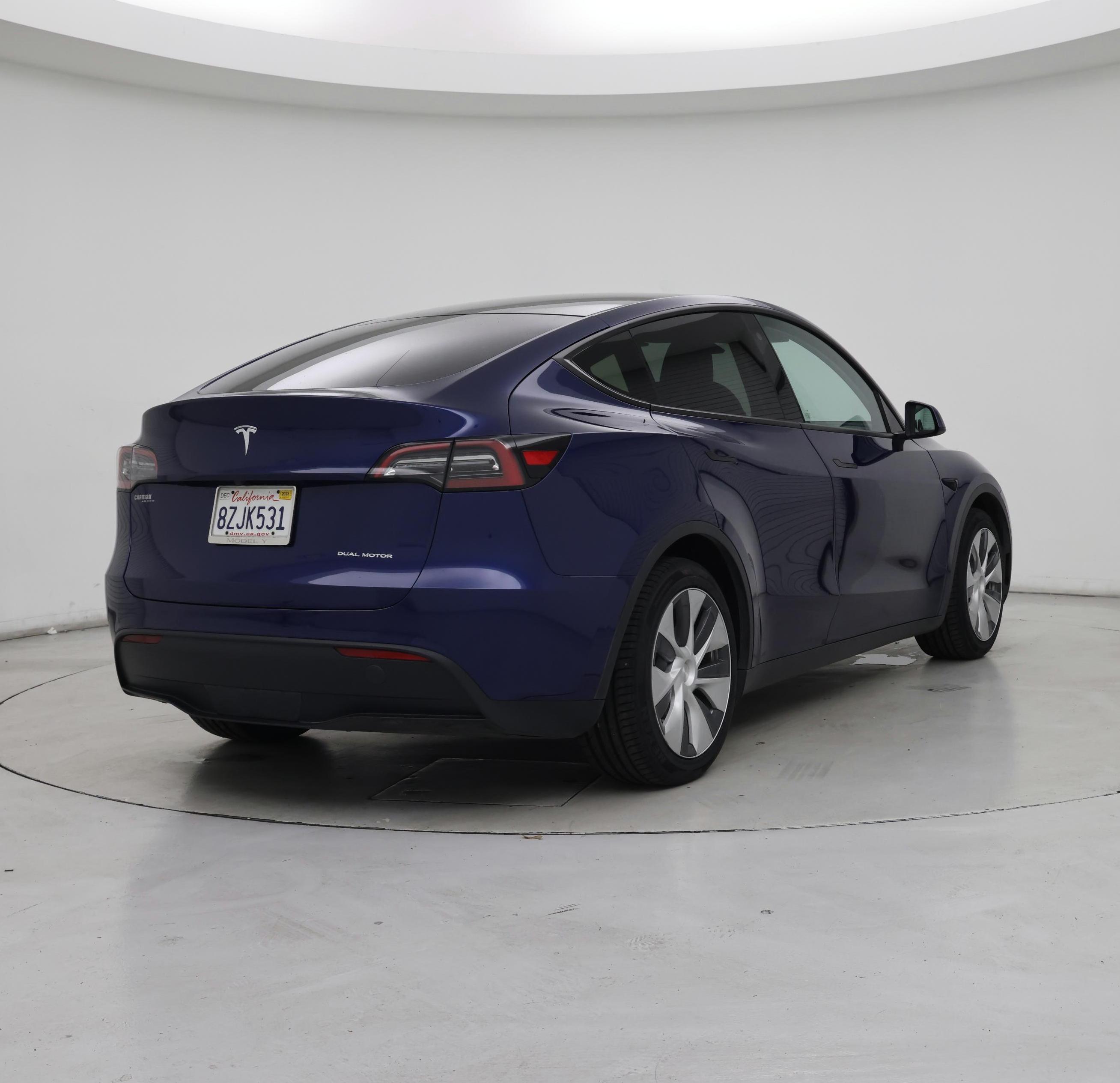 Thumbnail: 2022 Tesla Model Y - 8