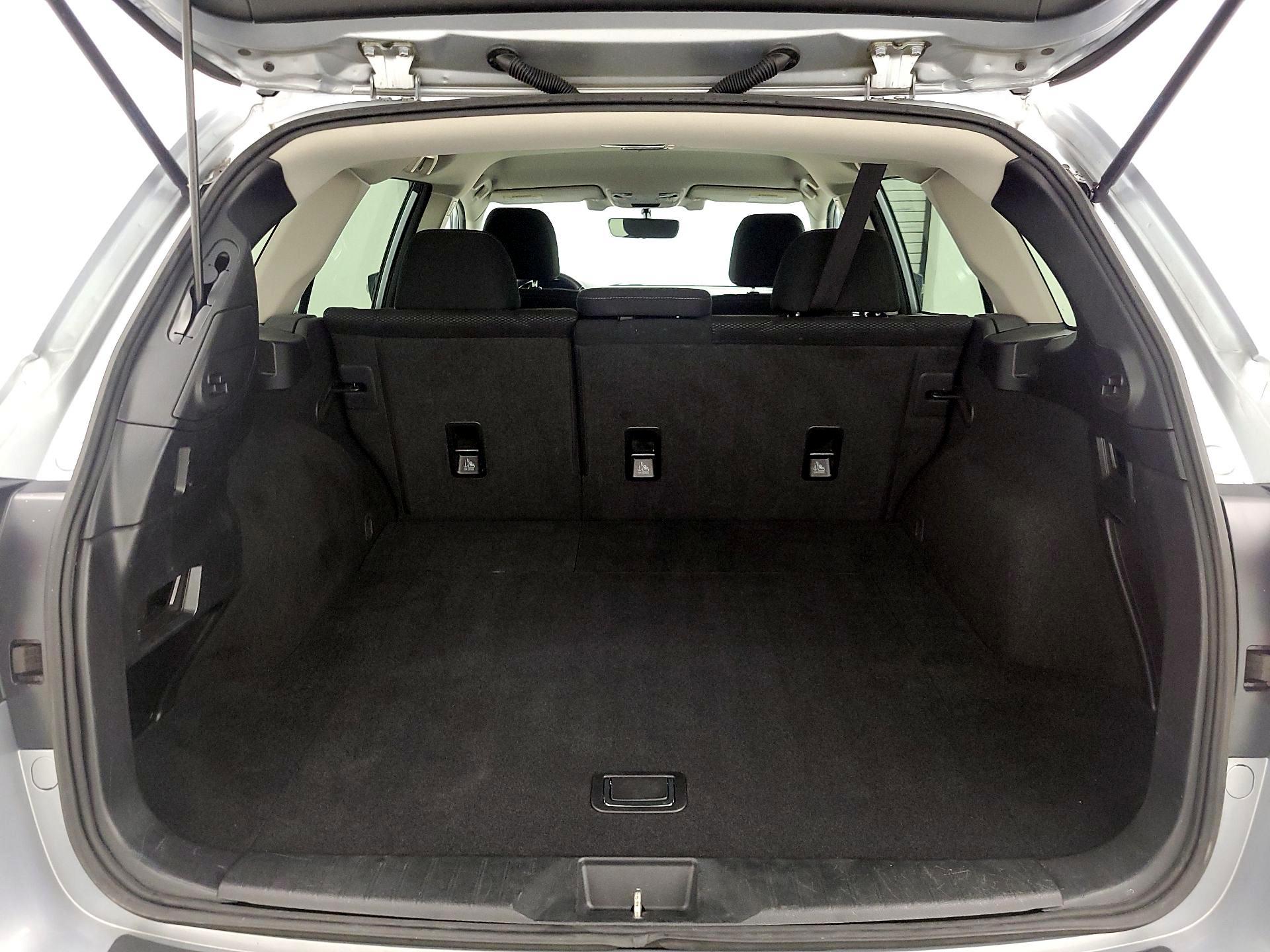 Thumbnail: 2017 Subaru Outback - 20