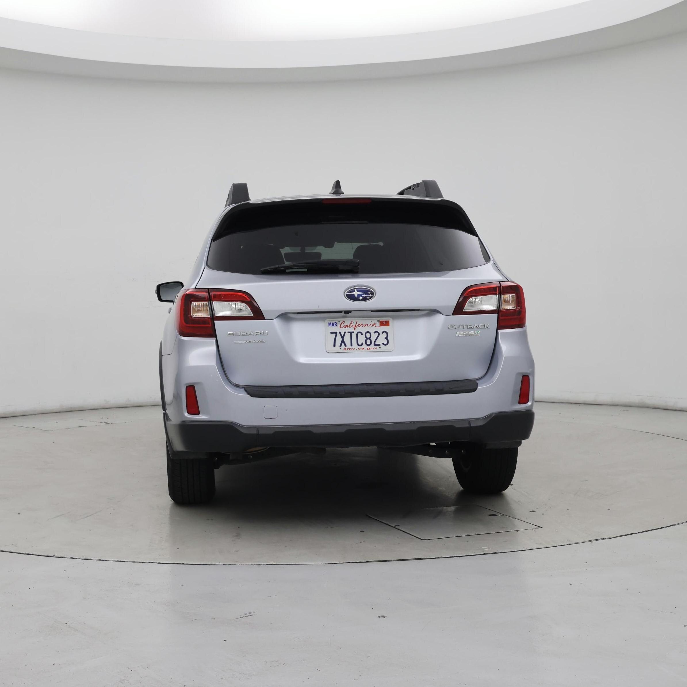 Thumbnail: 2017 Subaru Outback - 6