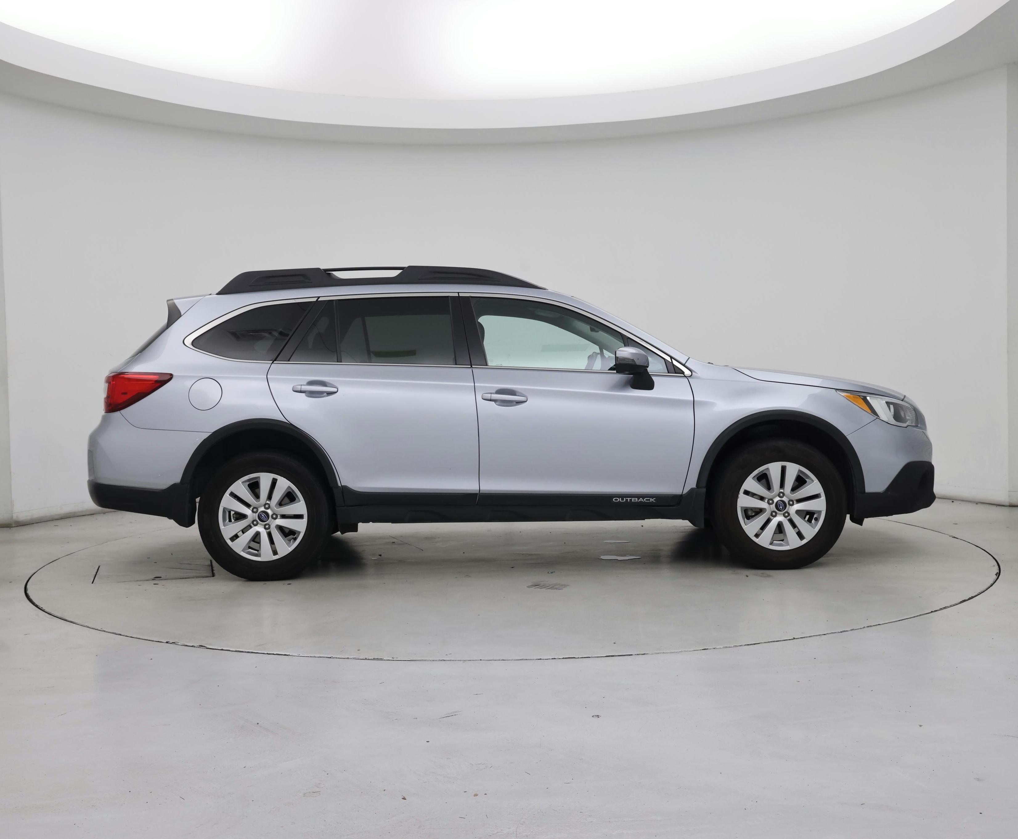 Thumbnail: 2017 Subaru Outback - 7