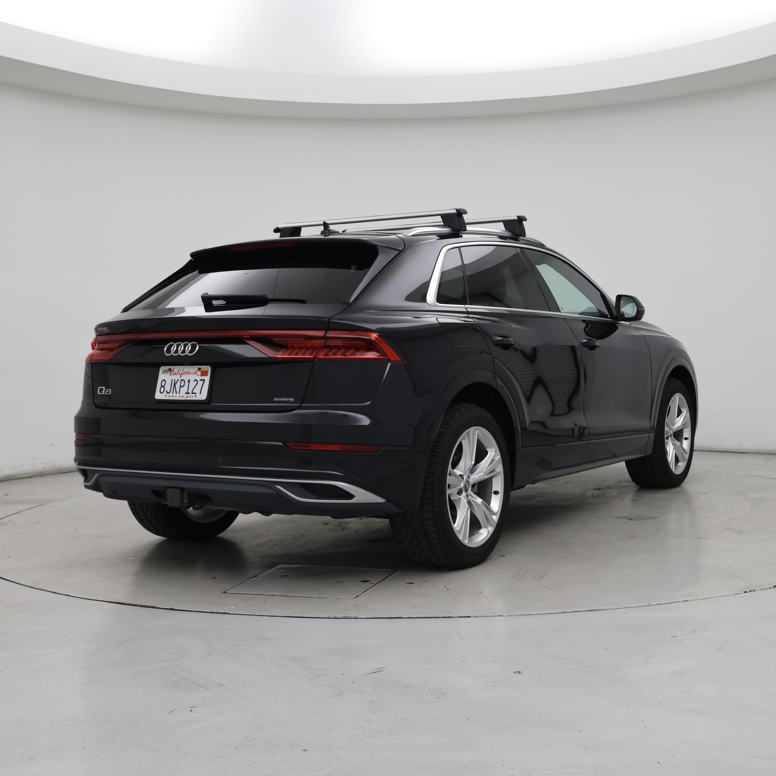 Thumbnail: 2019 Audi Q8 - 8