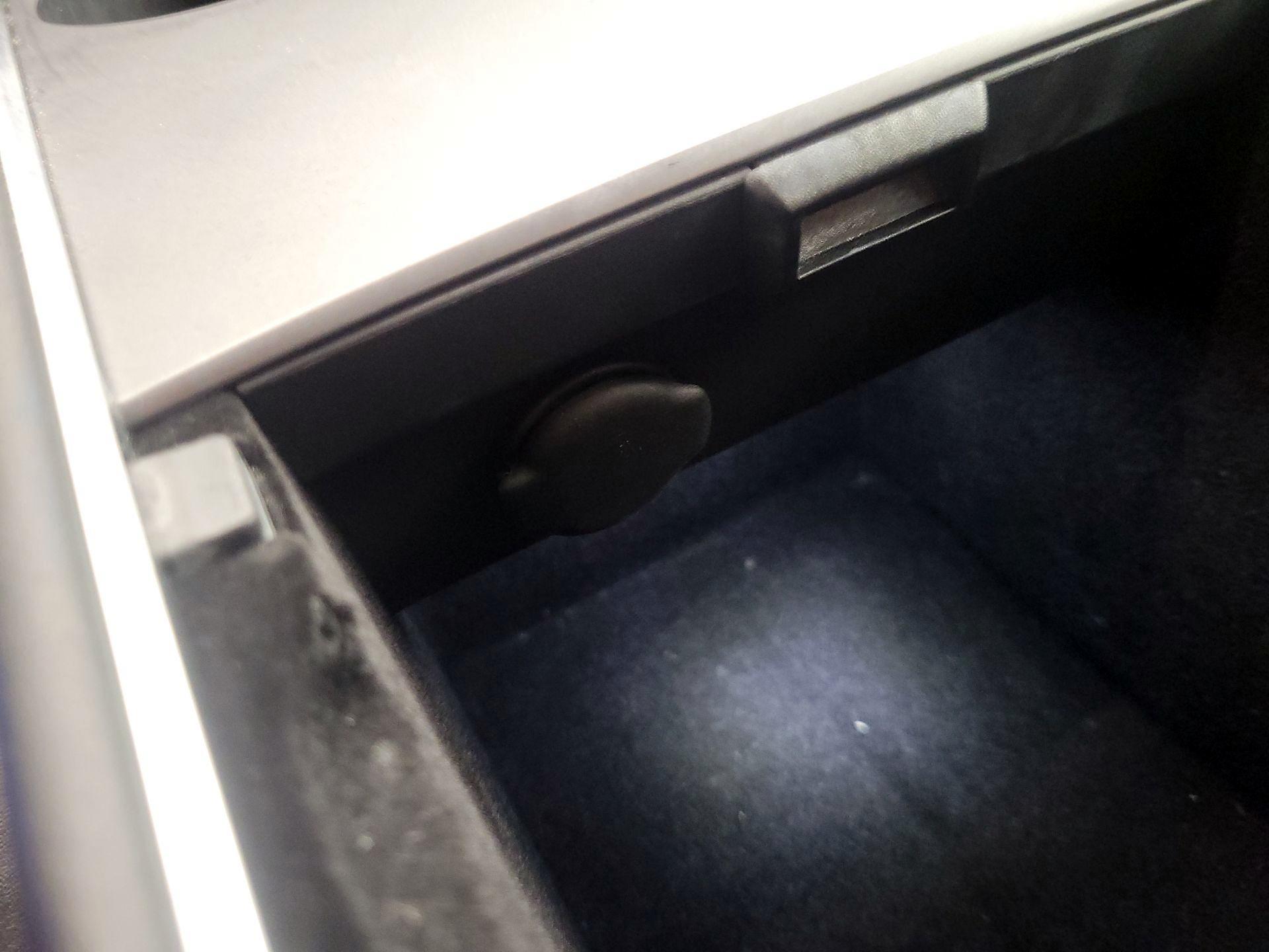 Thumbnail: 2022 Tesla Model Y - 18