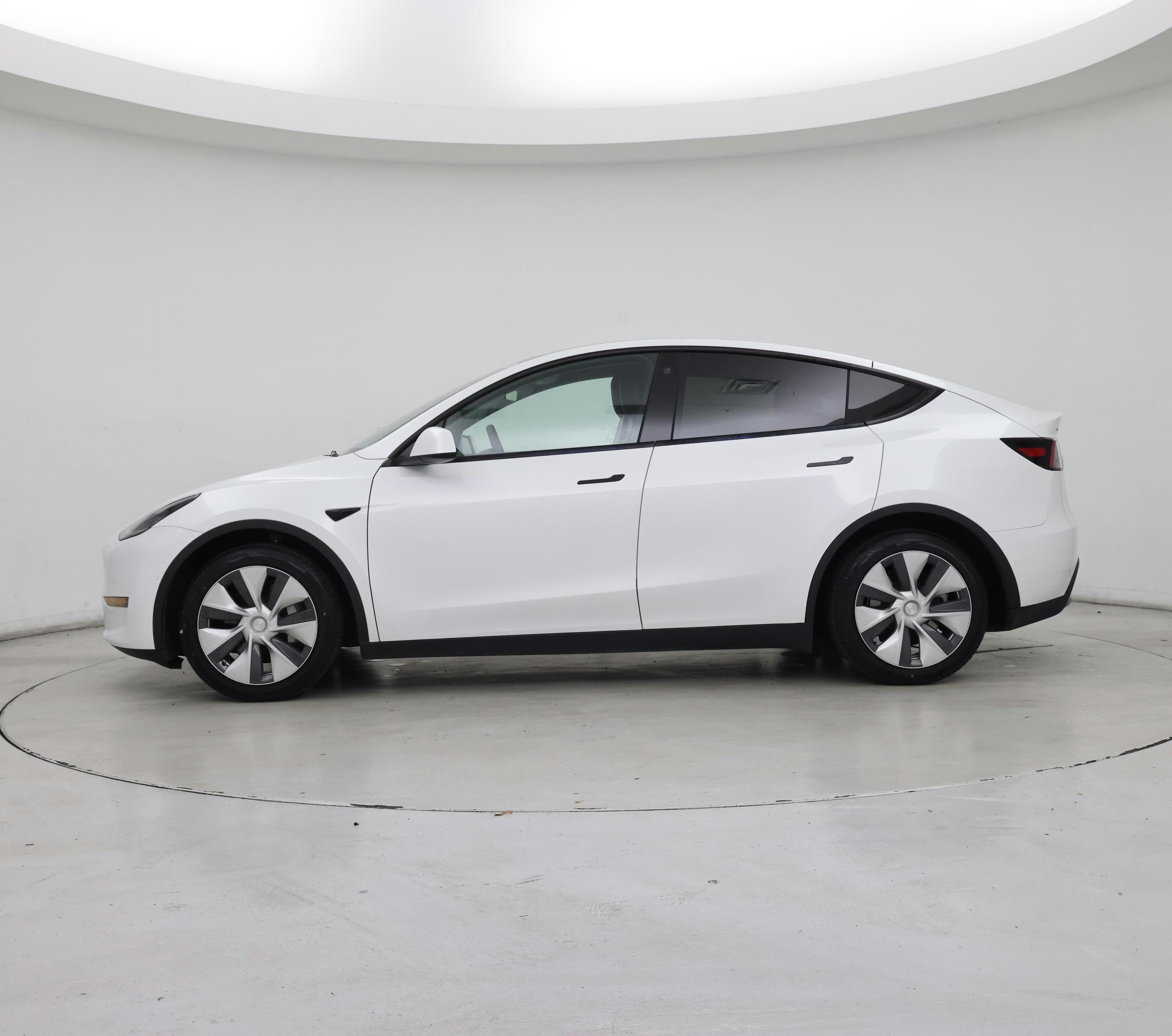 Thumbnail: 2022 Tesla Model Y - 3