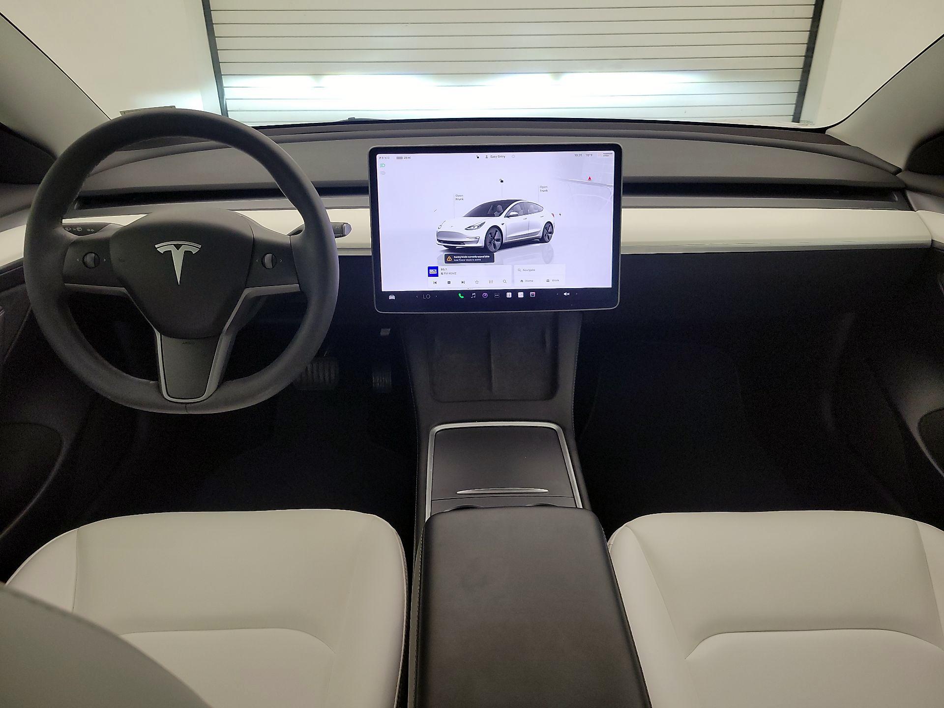 Thumbnail: 2023 Tesla Model 3 - 9